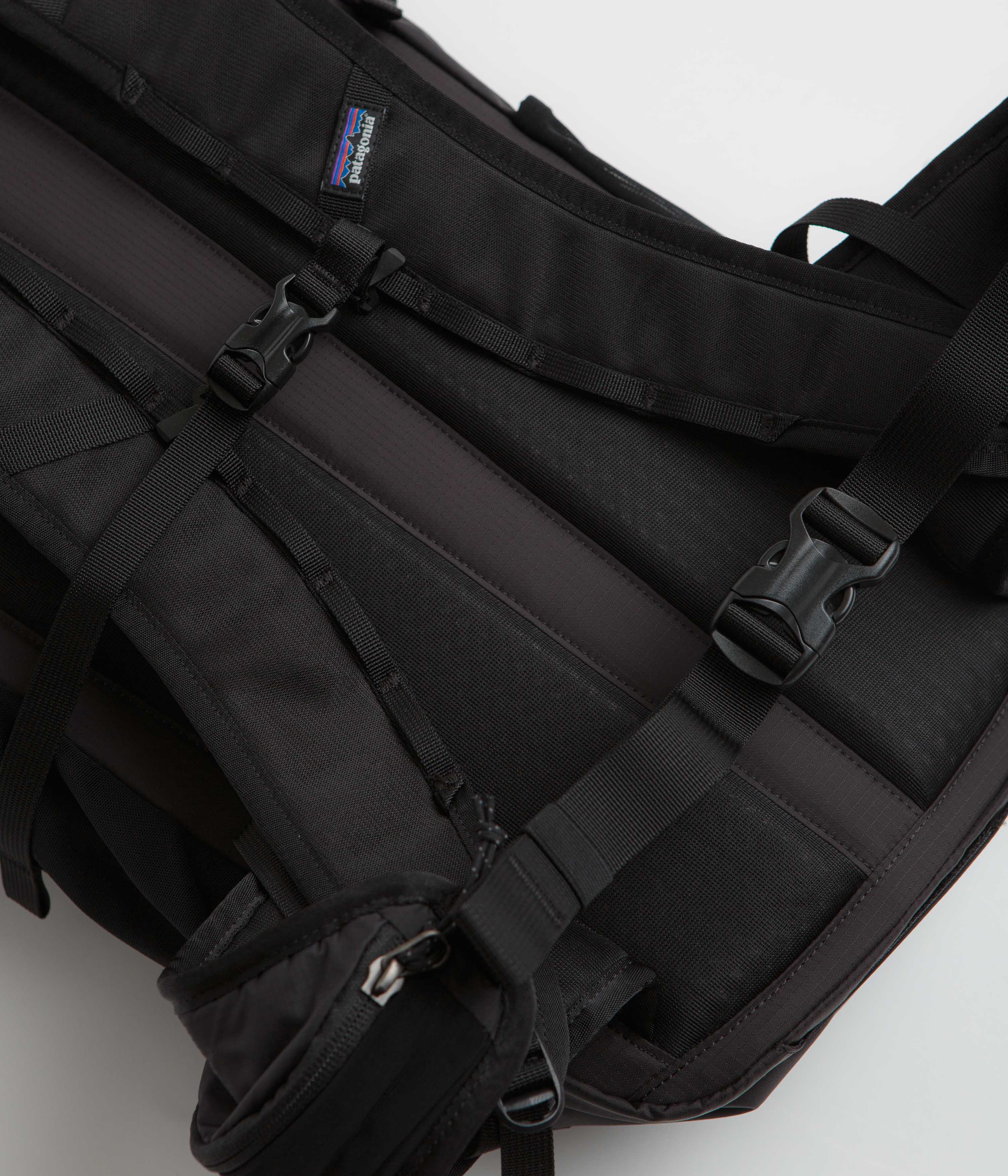 Patagonia Terravia 28L Pack - Black - Image 7
