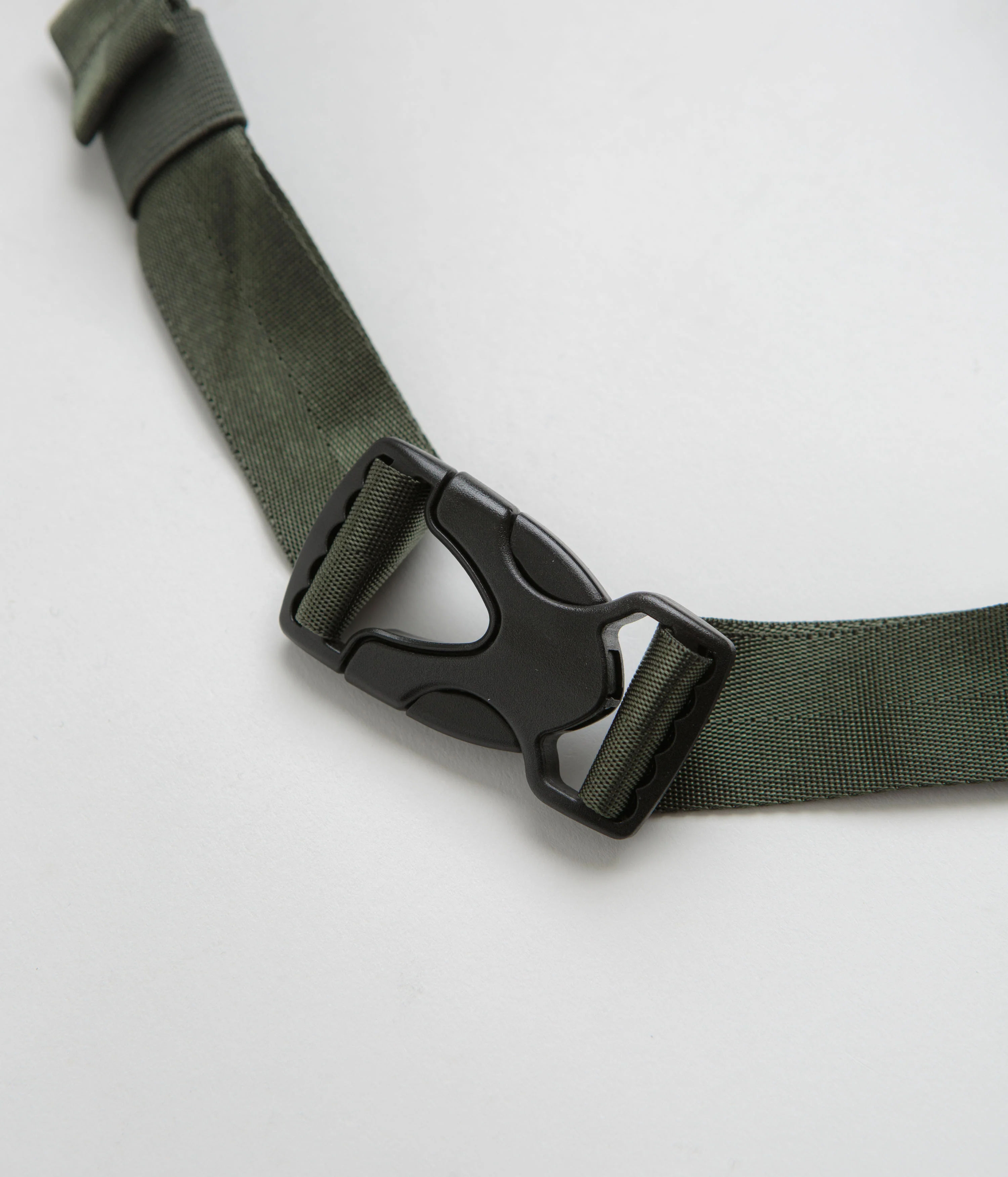 Patagonia Ultralight Black Hole Mini Hip Pack - Pine Needle Green - Image 3