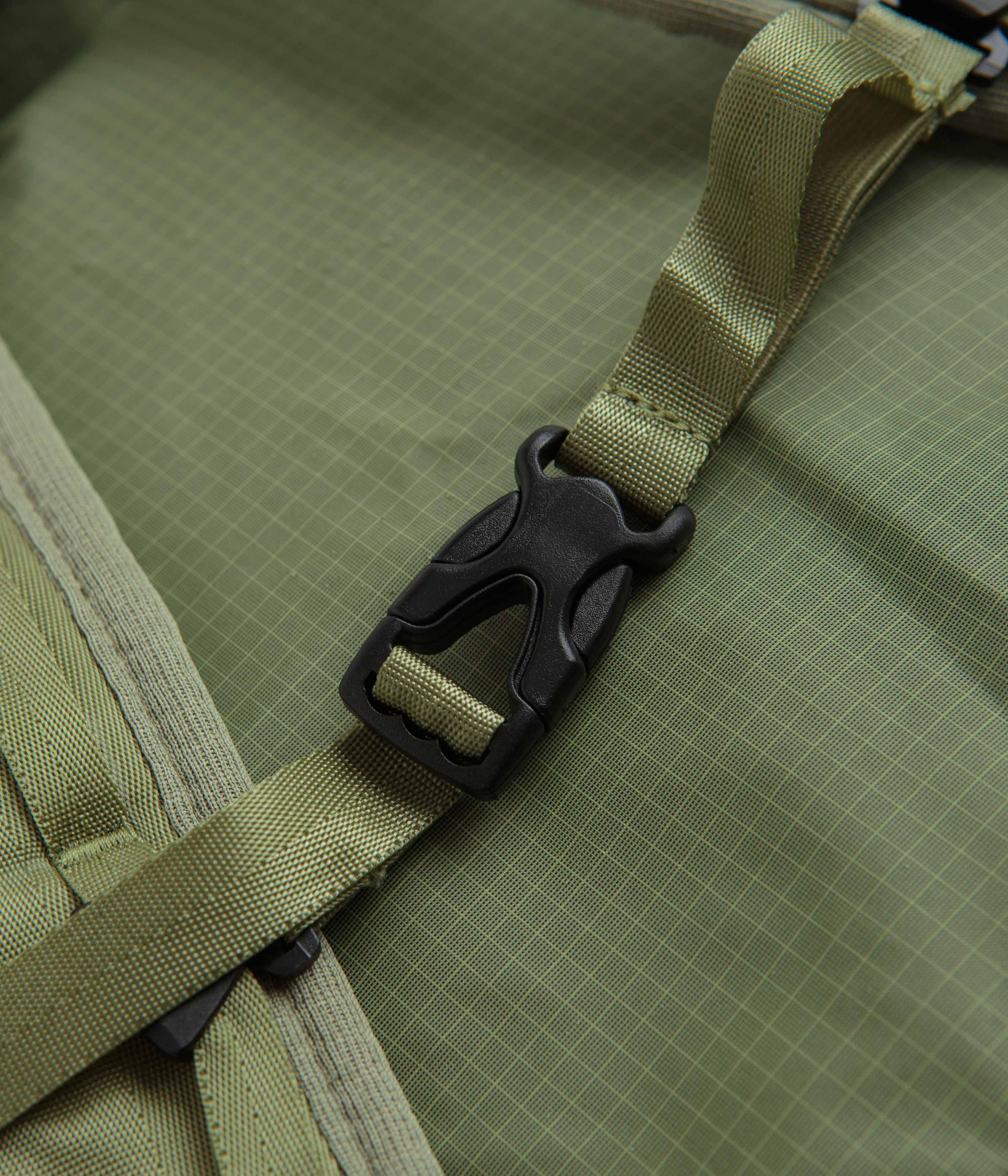 Patagonia Ultralight Black Hole Tote Pack - Buckhorn Green - Image 4