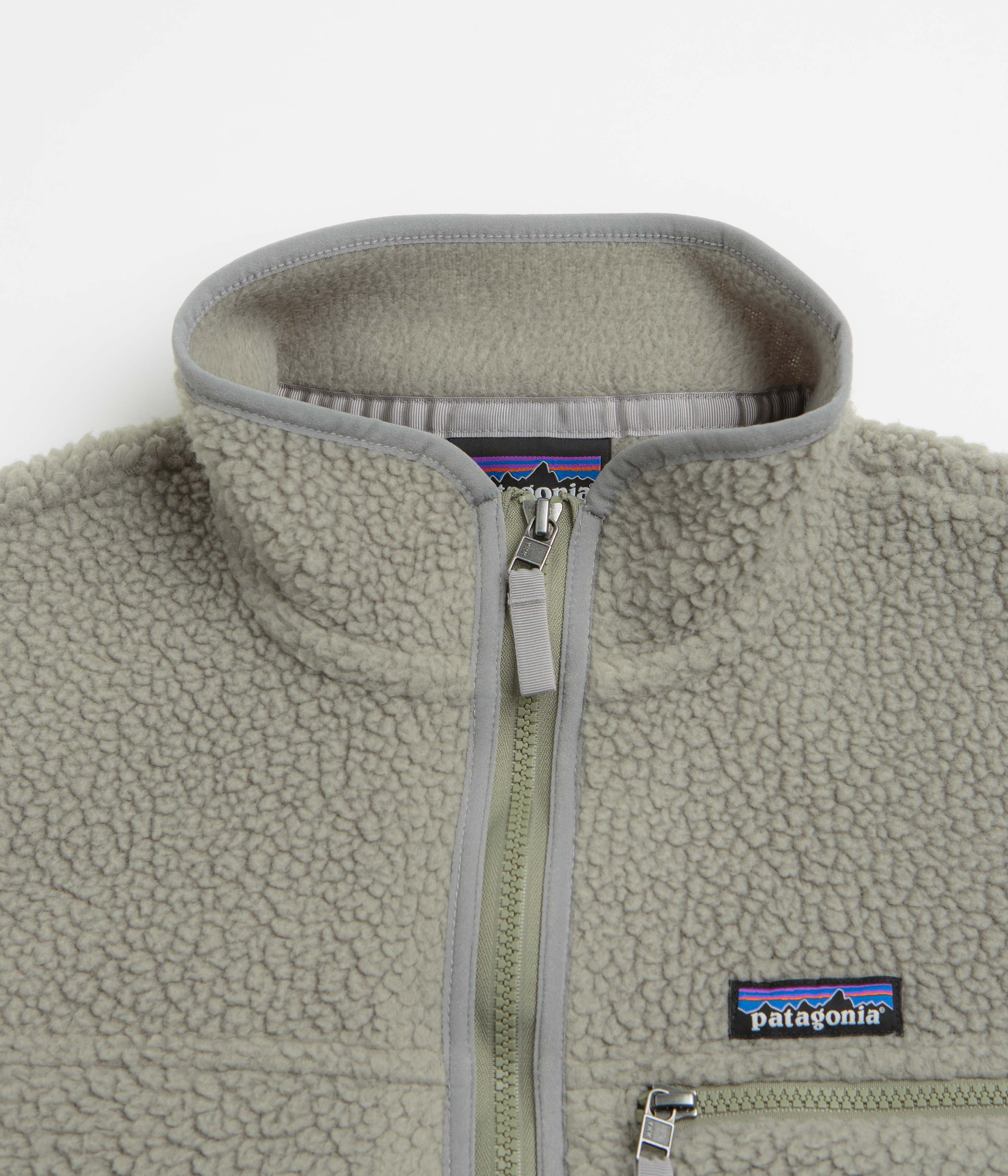Patagonia Womens Retro Pile Fleece Jacket - River Rock Green - Image 4