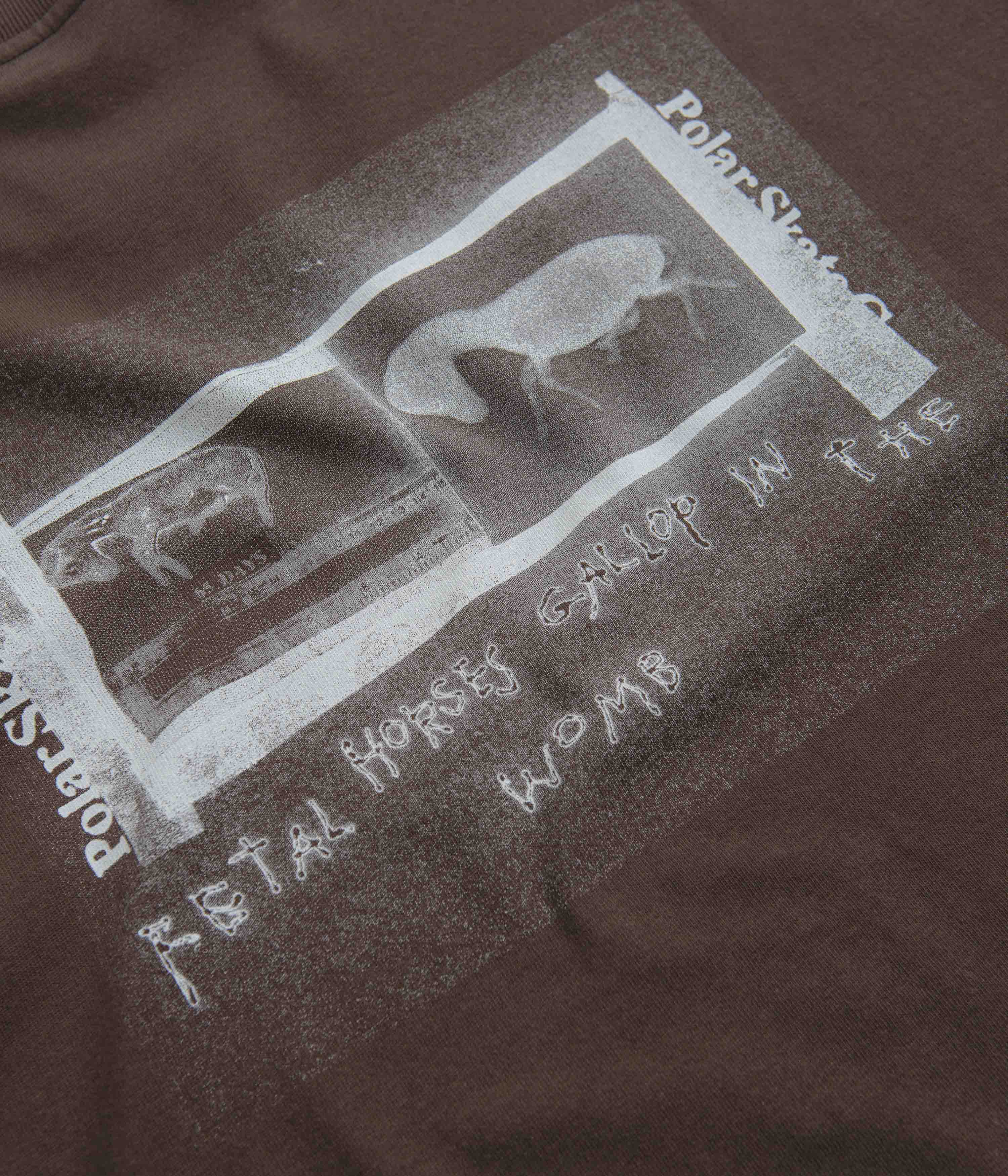 Polar Beautiful Horses T-Shirt - Chocolate - Image 5