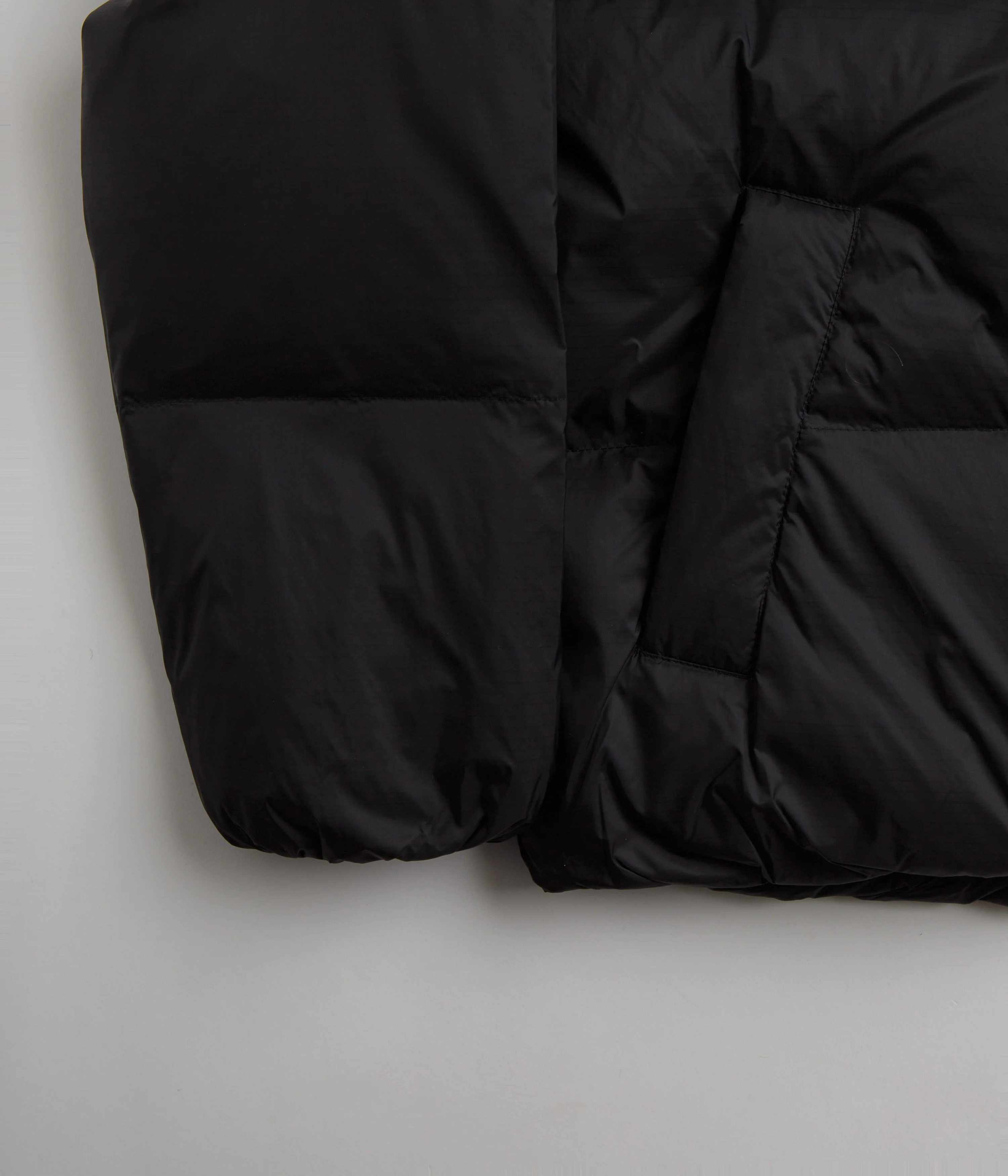Polar Ripstop Soft Puffer Jacket - Black - Image 2