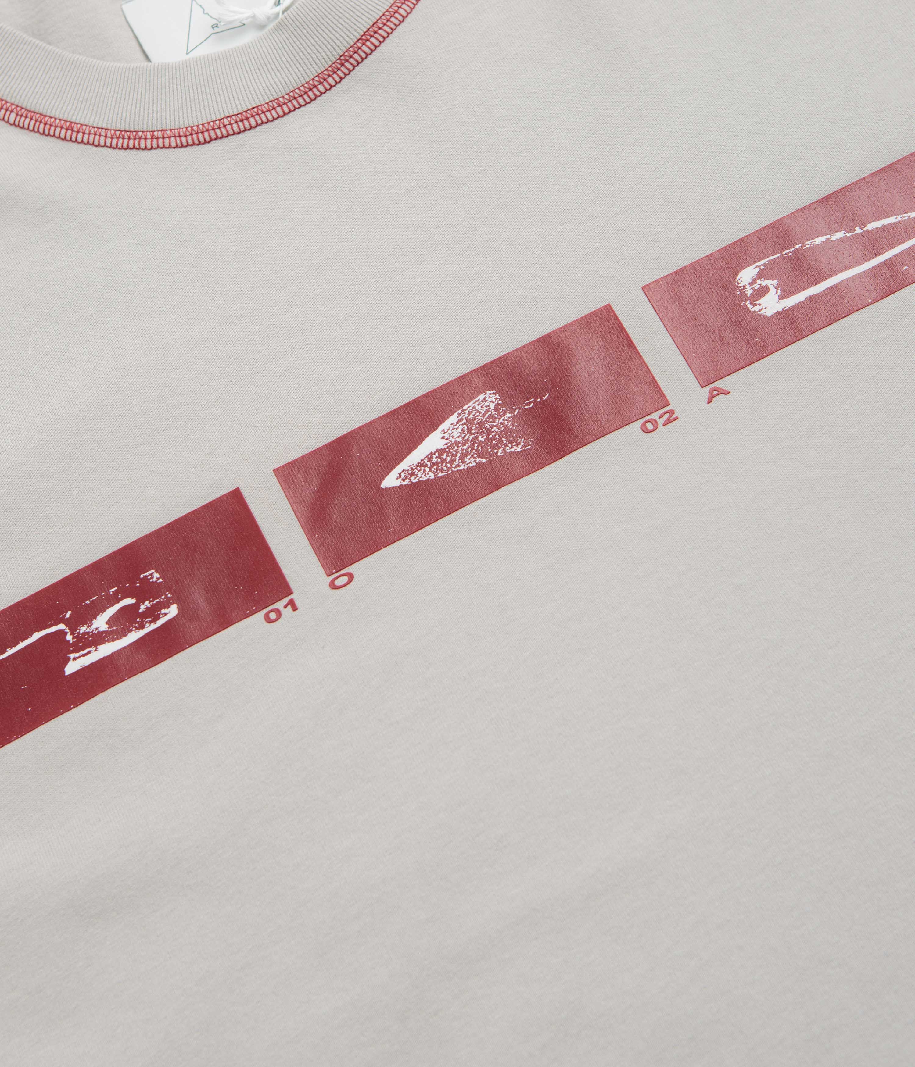 ROA Sticks Stitch T-Shirt - Light Grey - Image 4