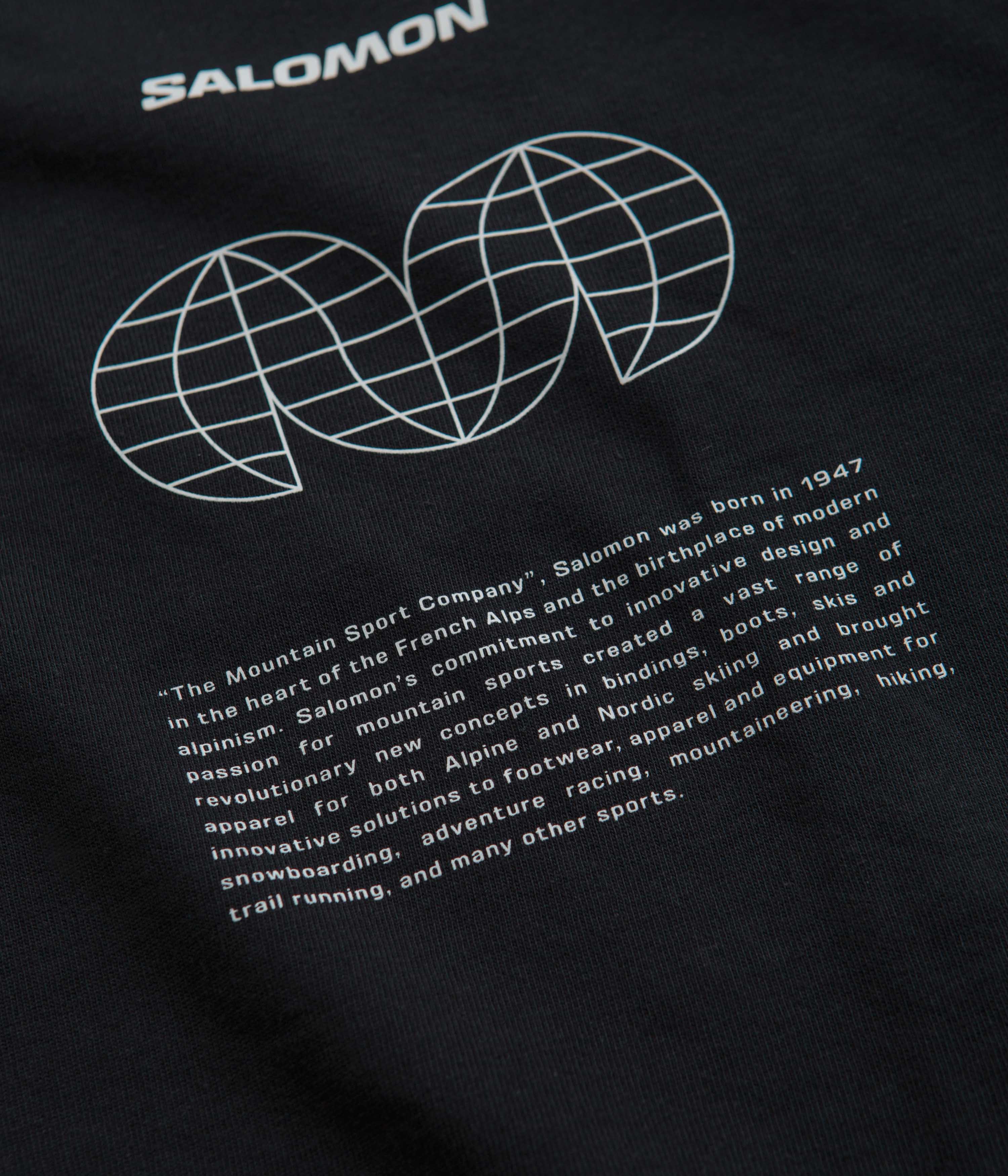 Salomon Globe Graphic T-Shirt - Deep Black - Image 3