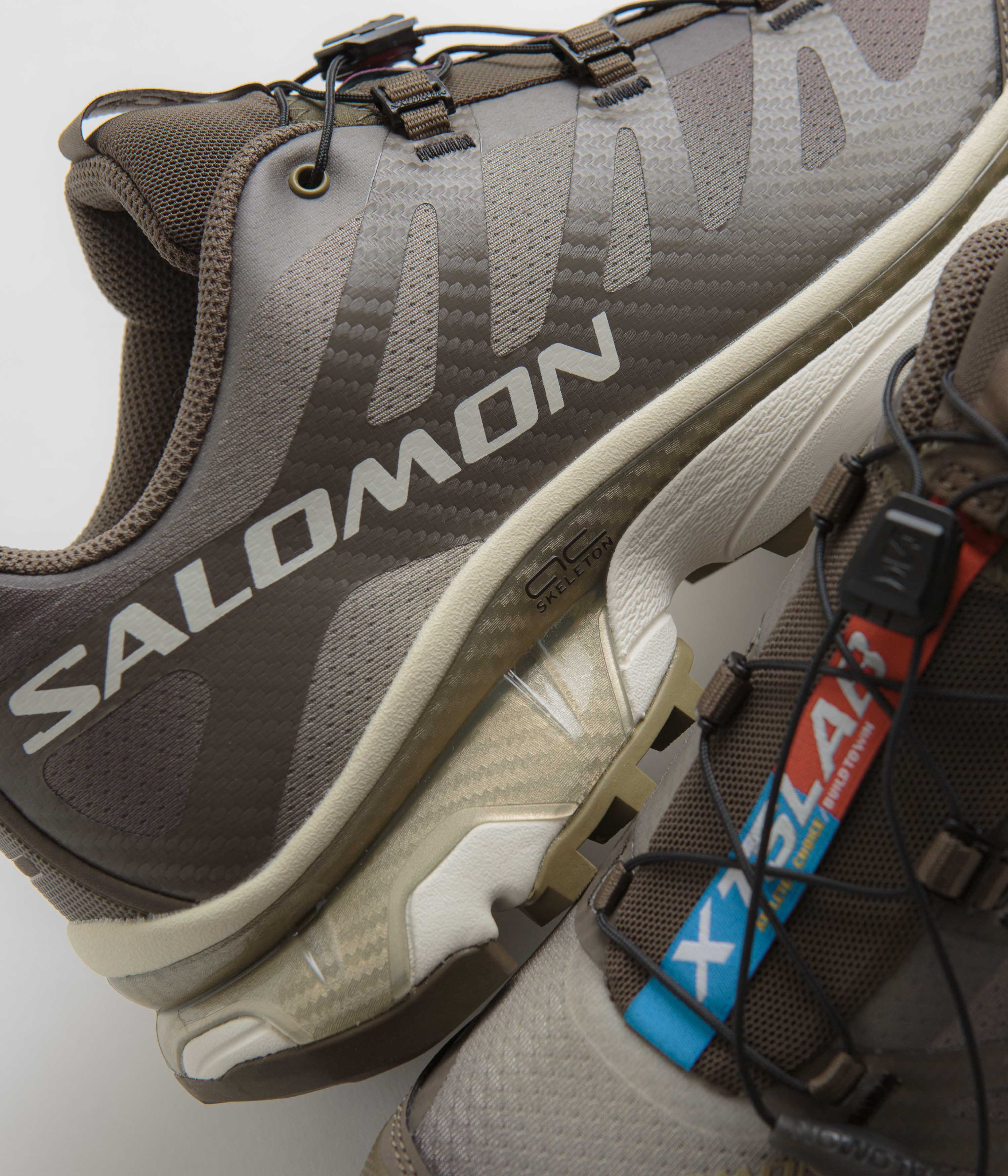 Salomon XT-4 OG Aurora Borealis Shoes - Canteen / Transparent Yellow / Dried Herb - Image 2