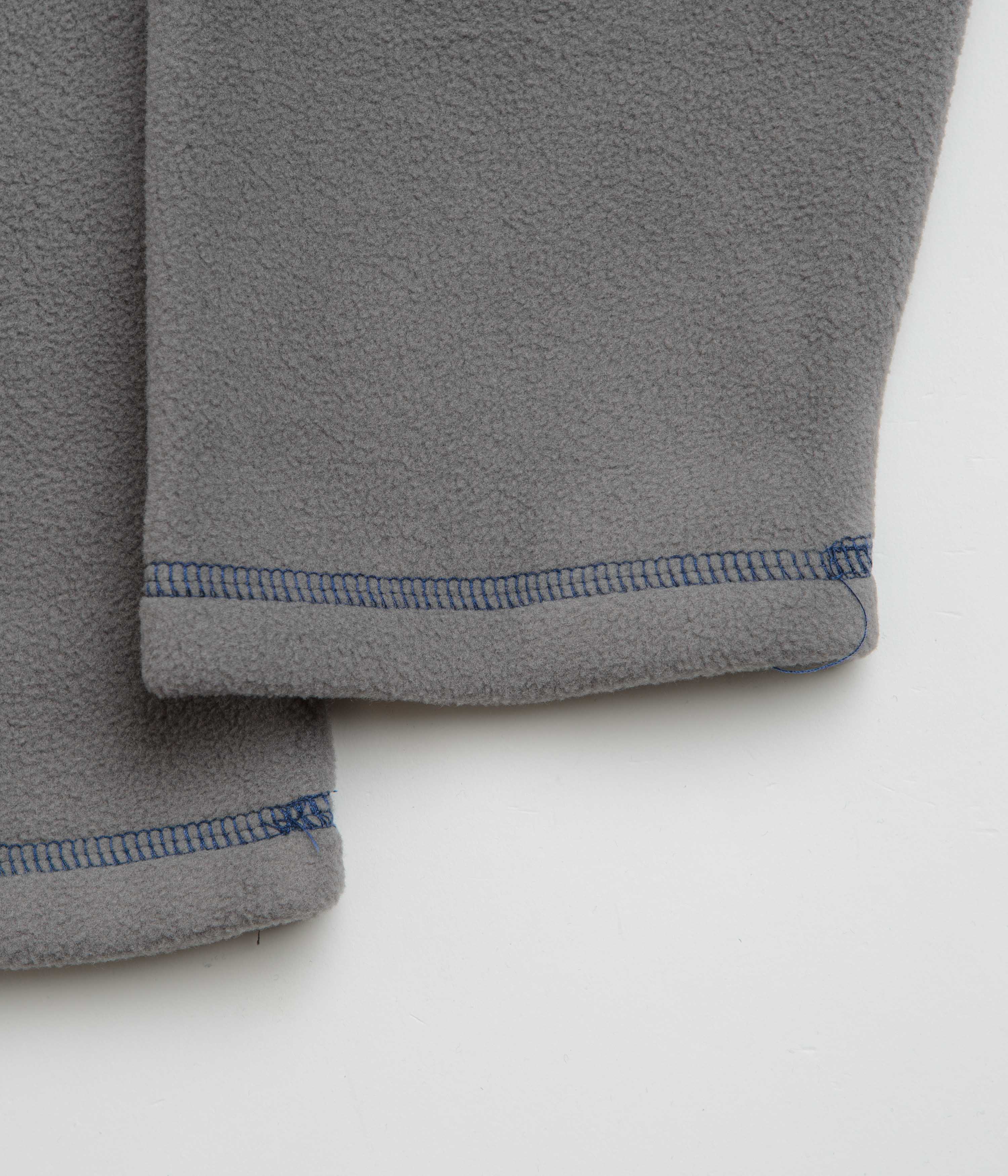 Sexhippies Box Fleece Crewneck Sweatshirt - Light Grey / Charcoal - Image 4
