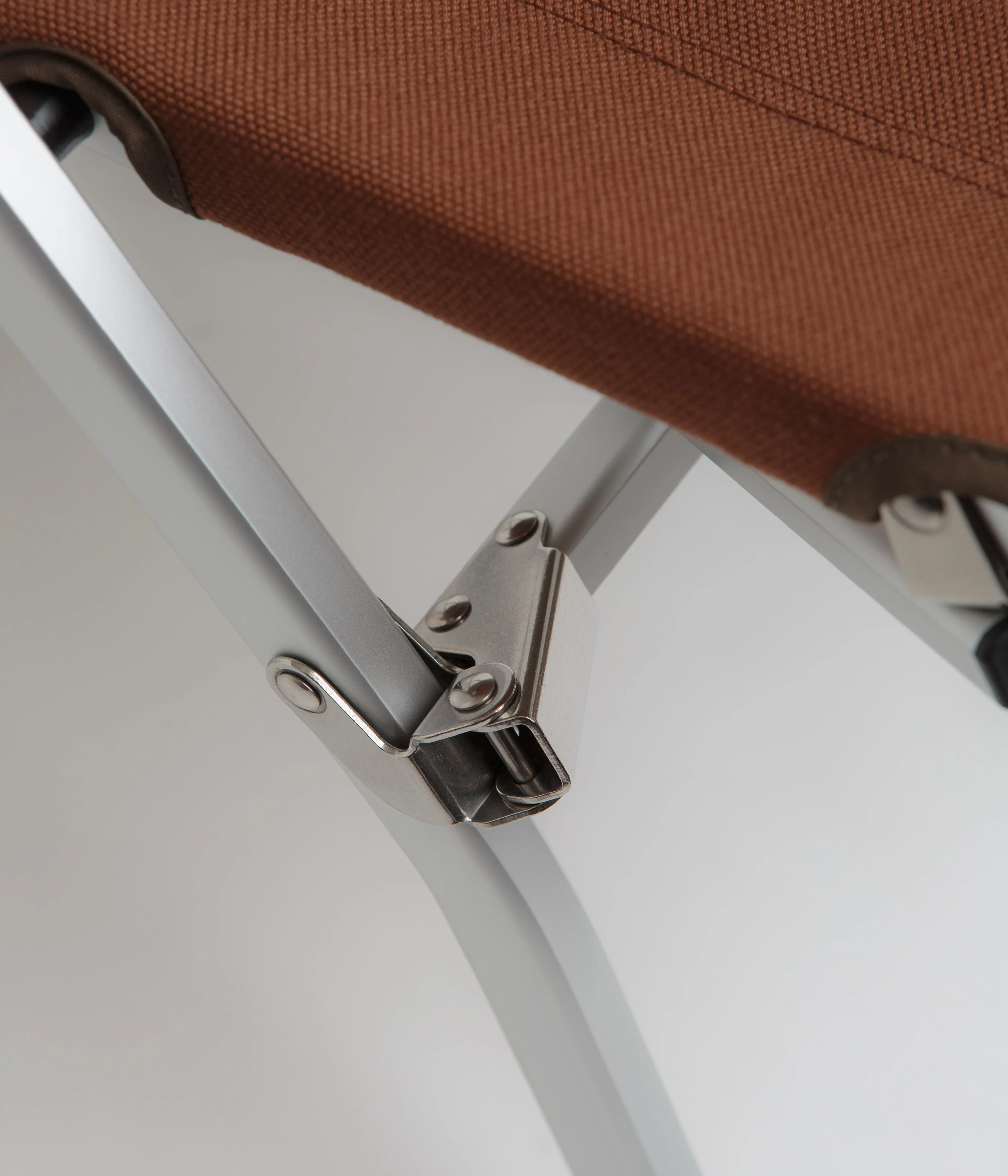 Snow Peak Low Beach Chair - Brown - Image 4