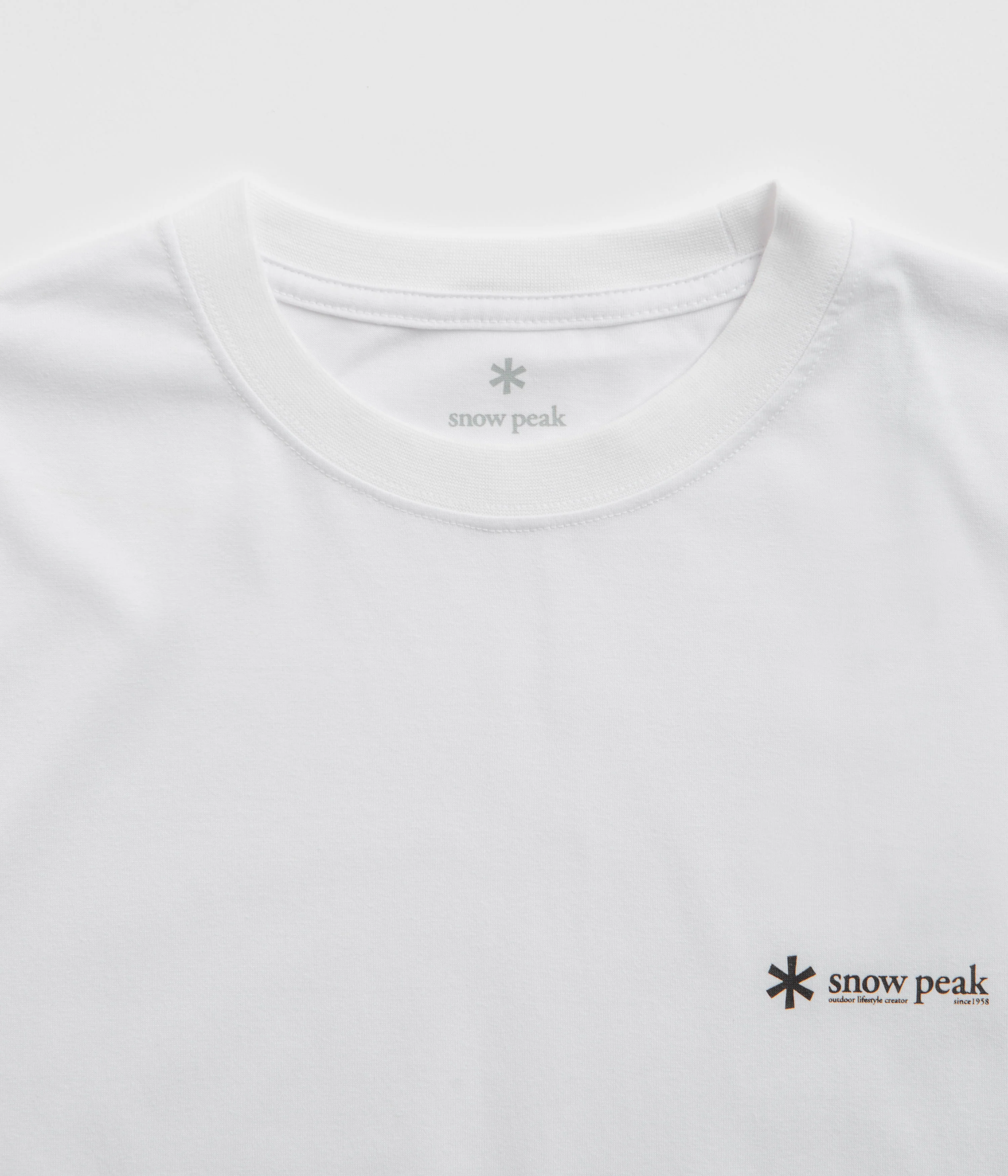 Snow Peak Onepoint Logo Long Sleeve T-Shirt - White - Image 4