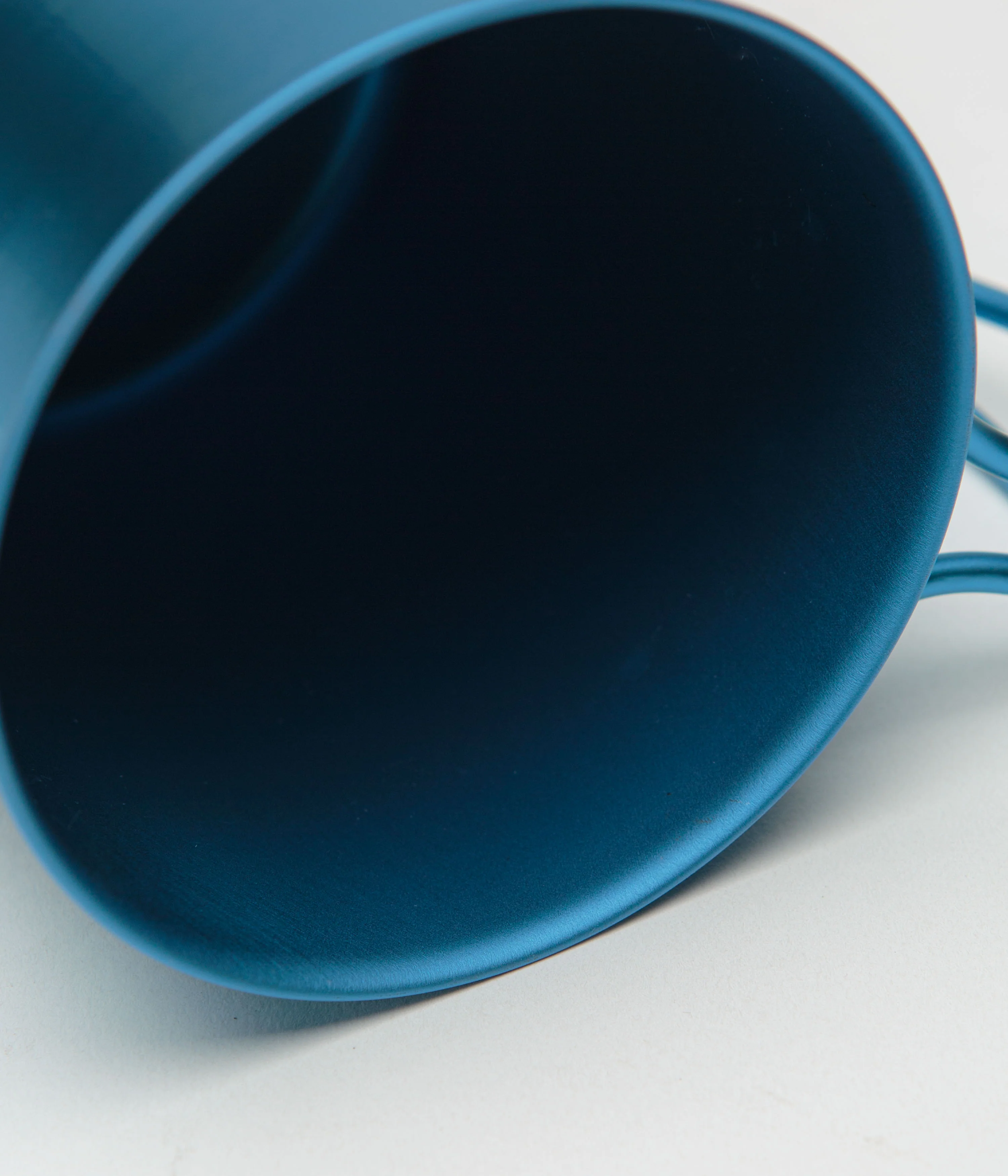 Snow Peak Titanium Single Wall 450ml Mug - Anodized Blue - Image 3