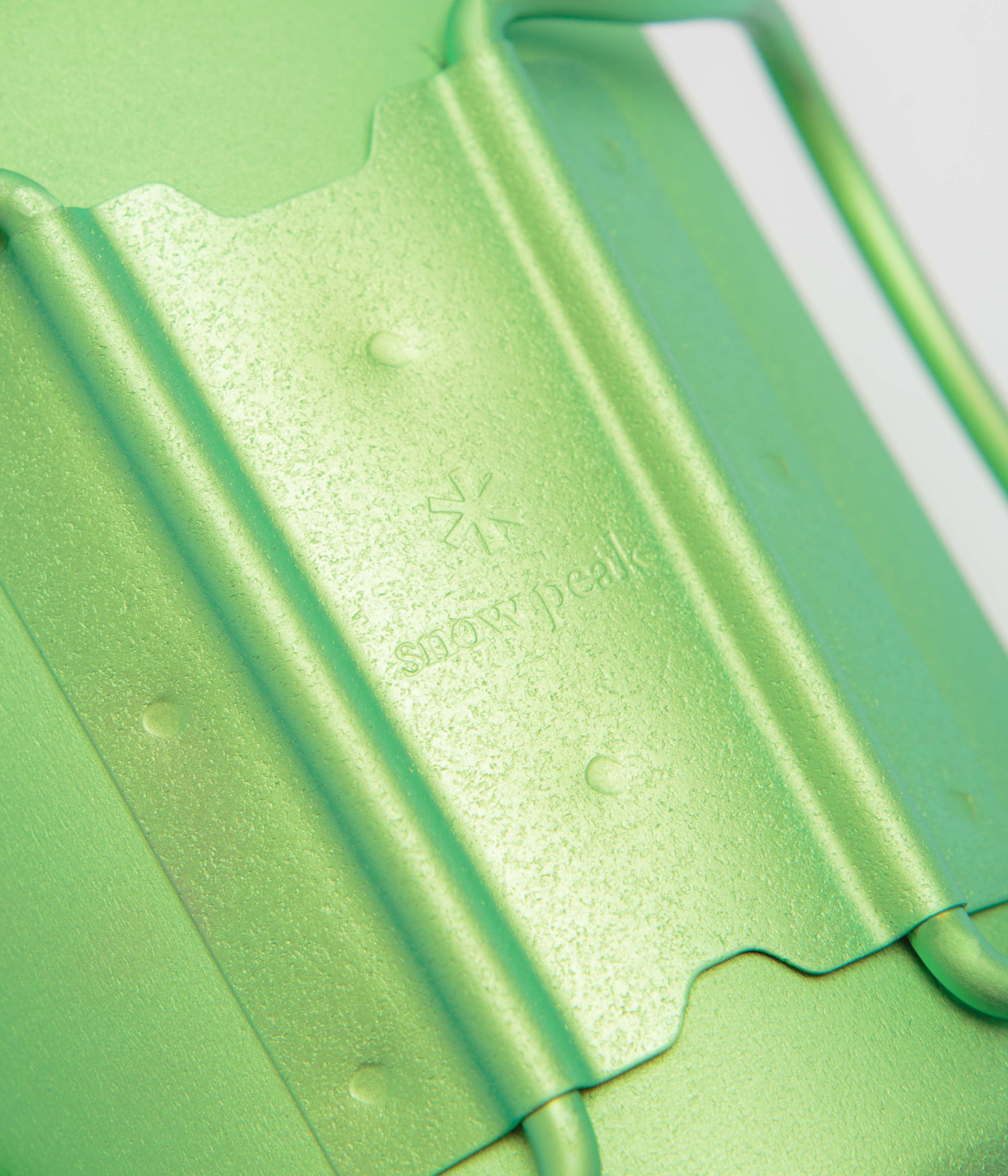Snow Peak Titanium Single Wall 450ml Mug - Green - Image 4