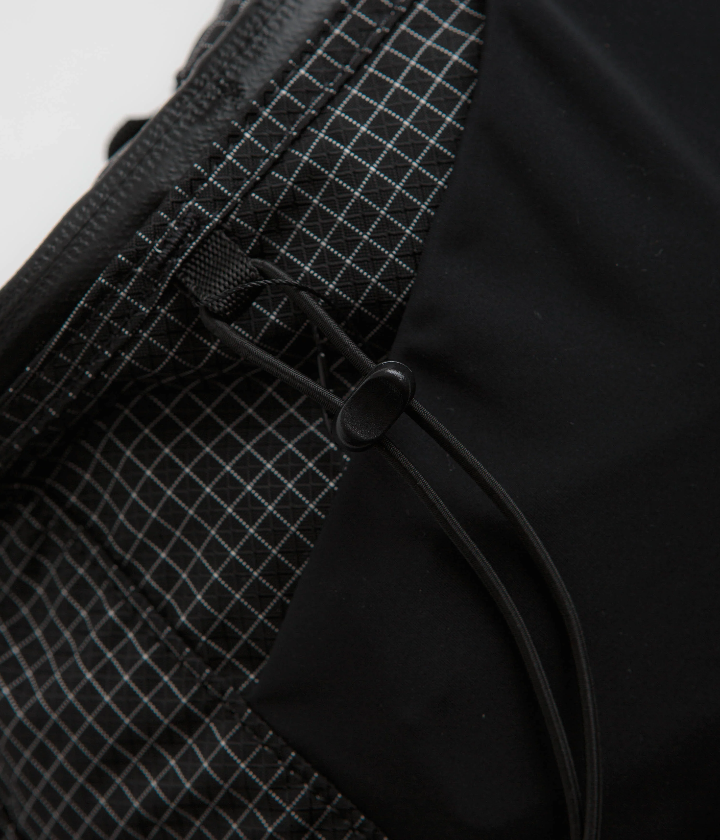 Snow Peak Transit Waist Bag - Black - Image 4