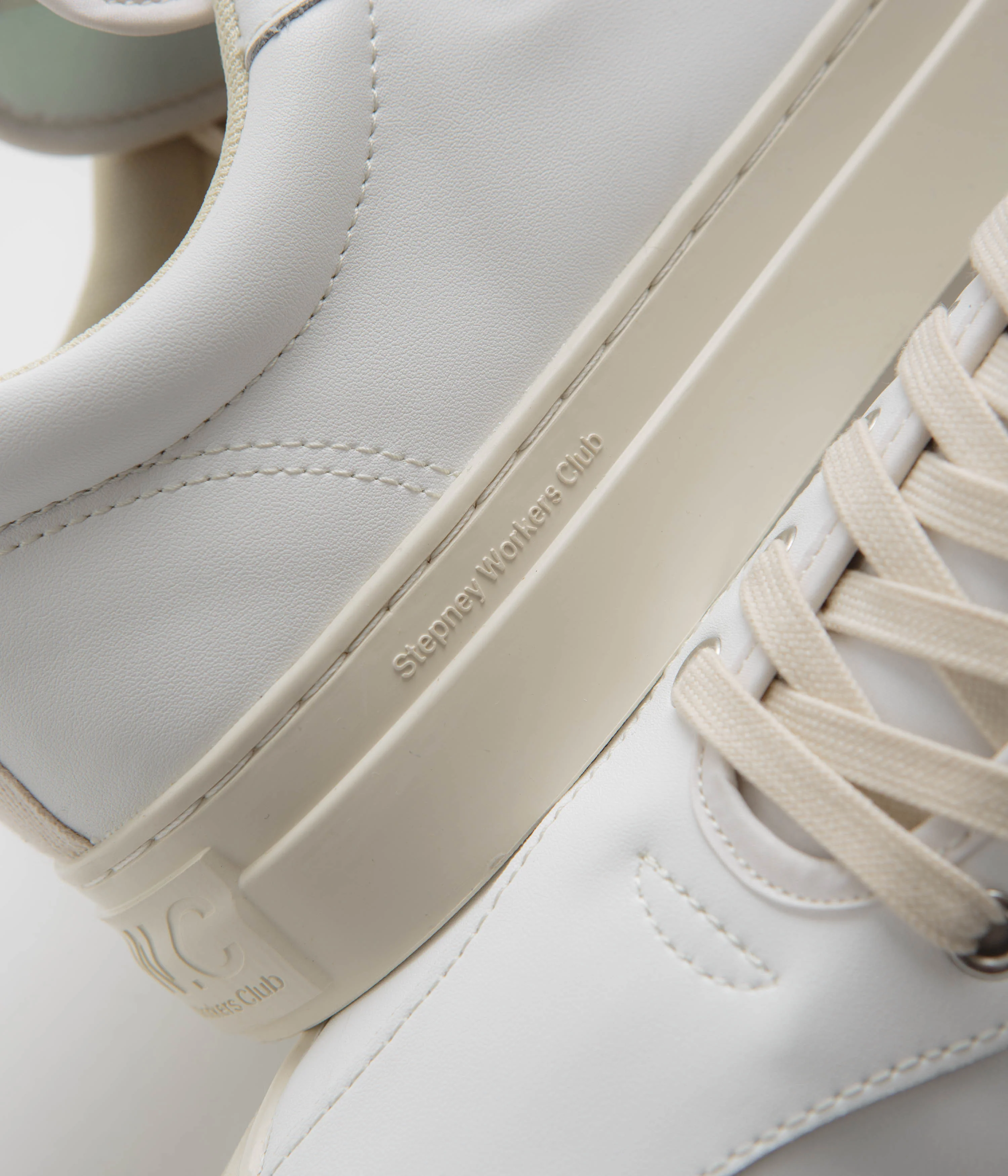 Stepney Workers Club Dellow 02 Cup Shoes - White - Image 3