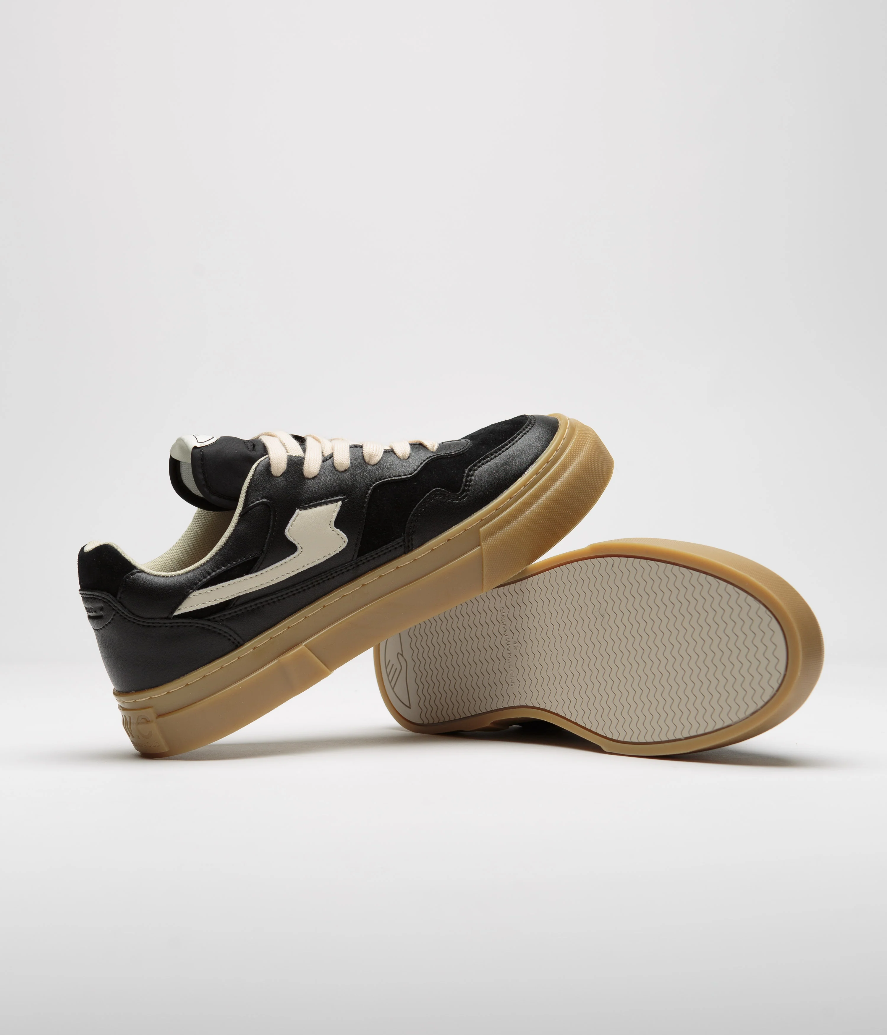 Stepney Workers Club Pearl S-Strike Leather Shoes - Black / Gum - Image 5