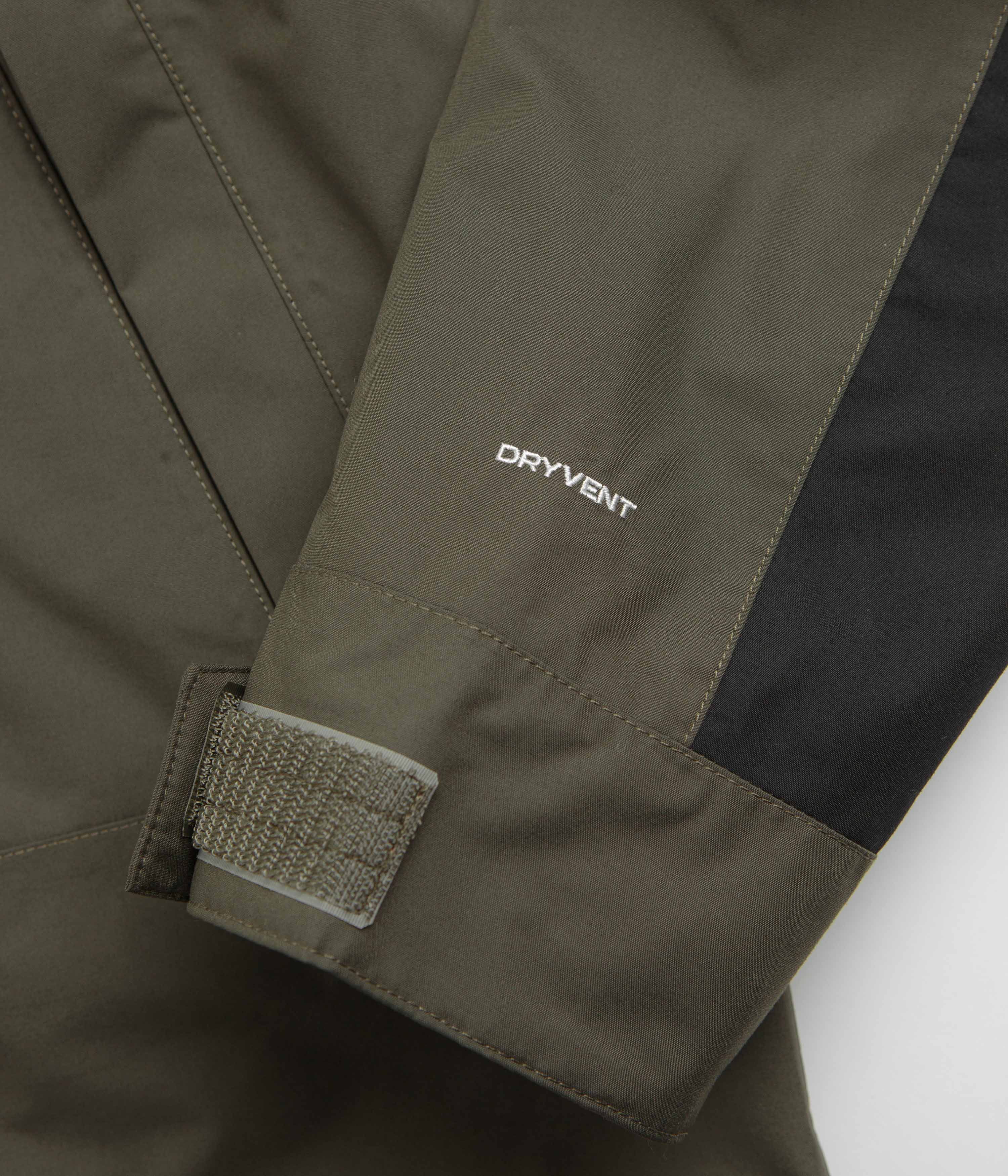 The North Face Reign On Jacket - New Taupe Green / TNF Black - Image 8