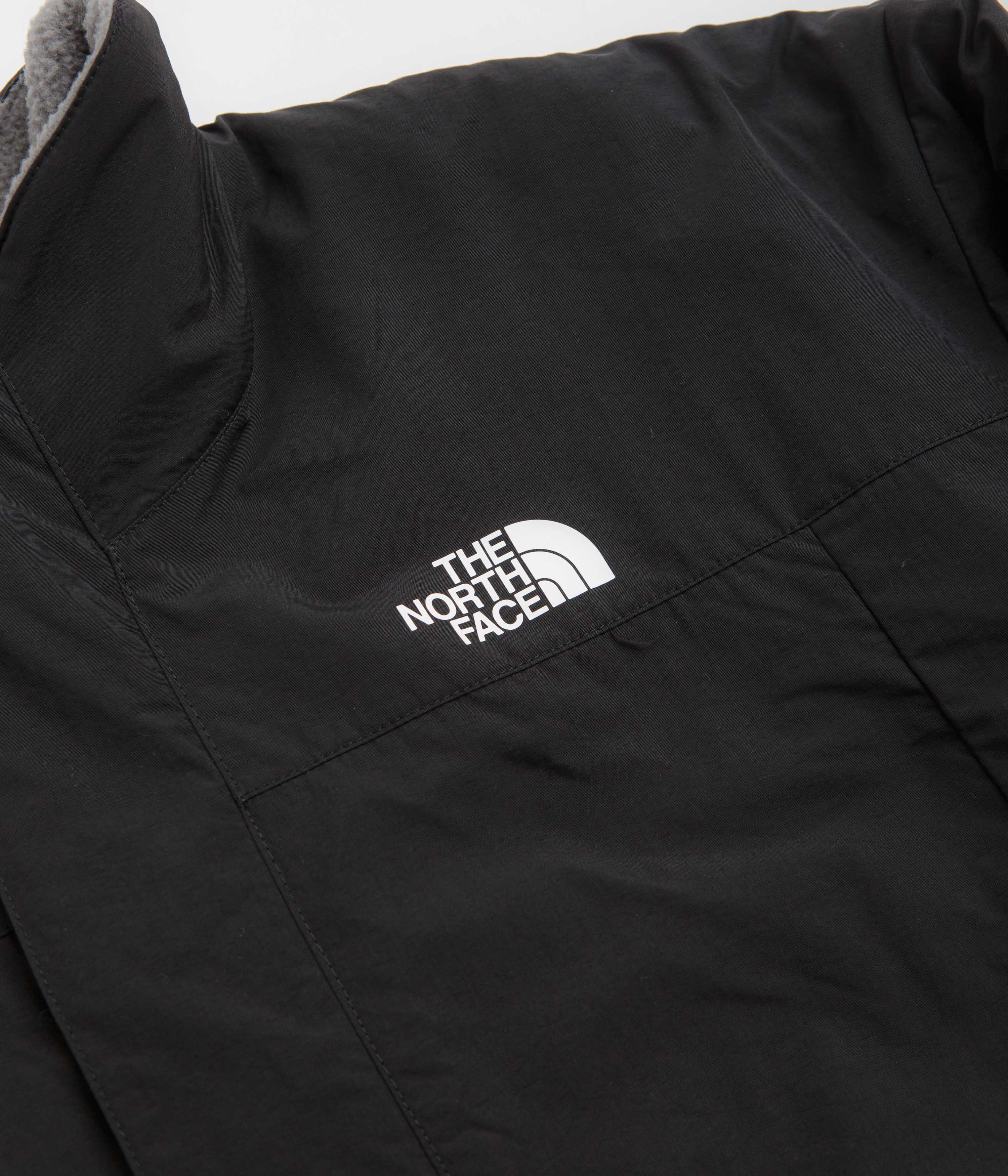 The North Face Yumiori Reversible Jacket - TNF Black / Smoke - Image 12