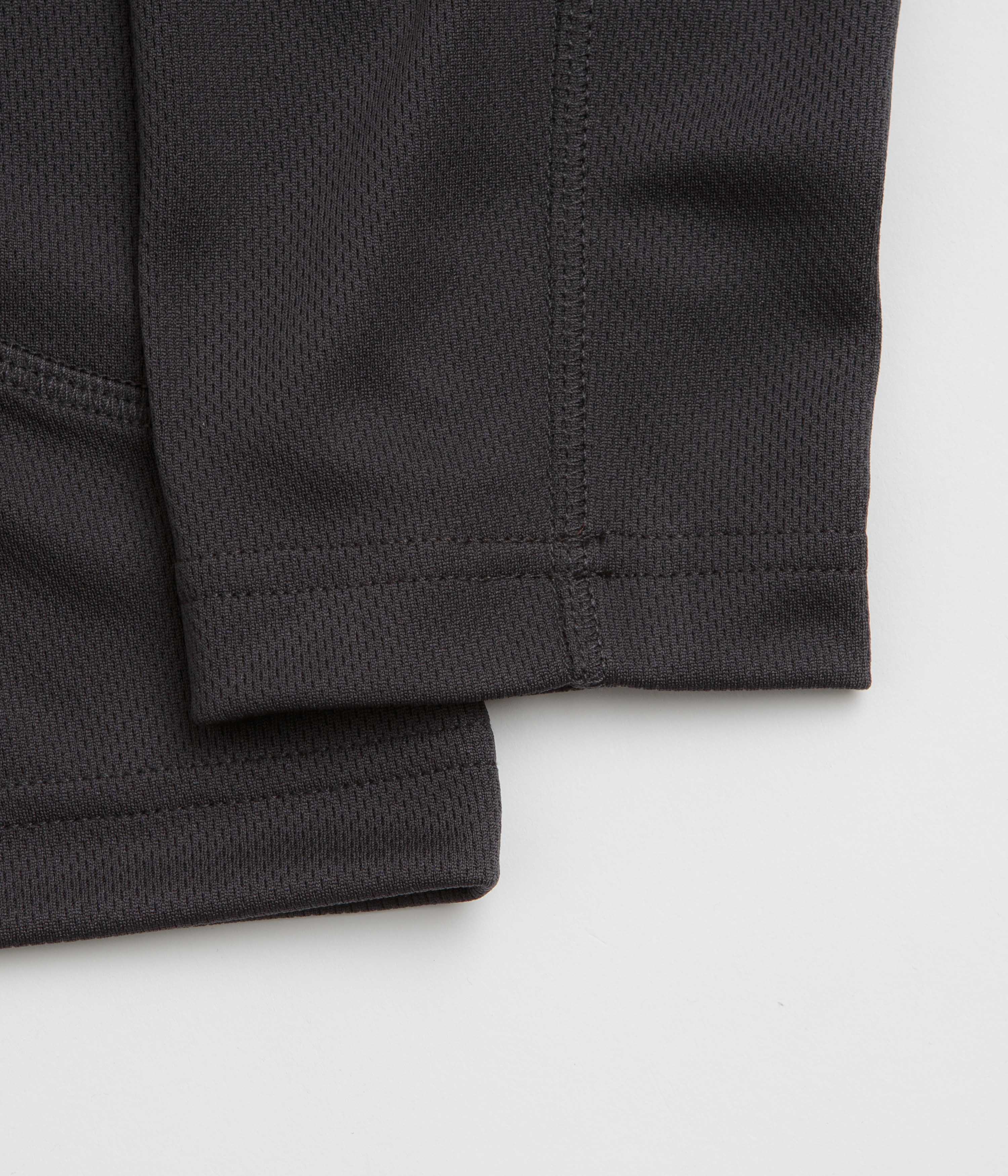 The Trilogy Tapes 3M Winter Running Long Sleeve T-Shirt - Black - Image 6