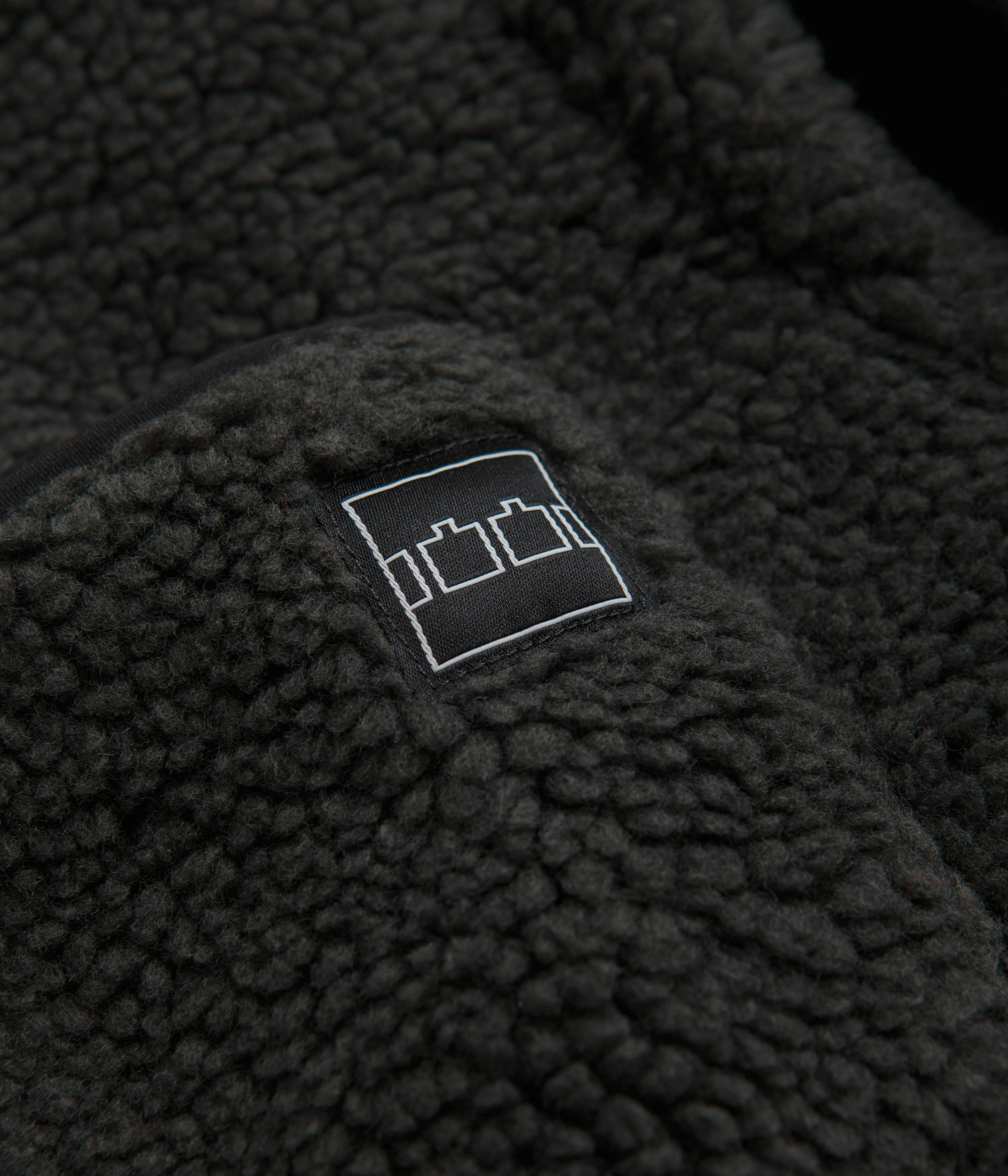The Trilogy Tapes Zip Fleece - Charcoal / Black - Image 4