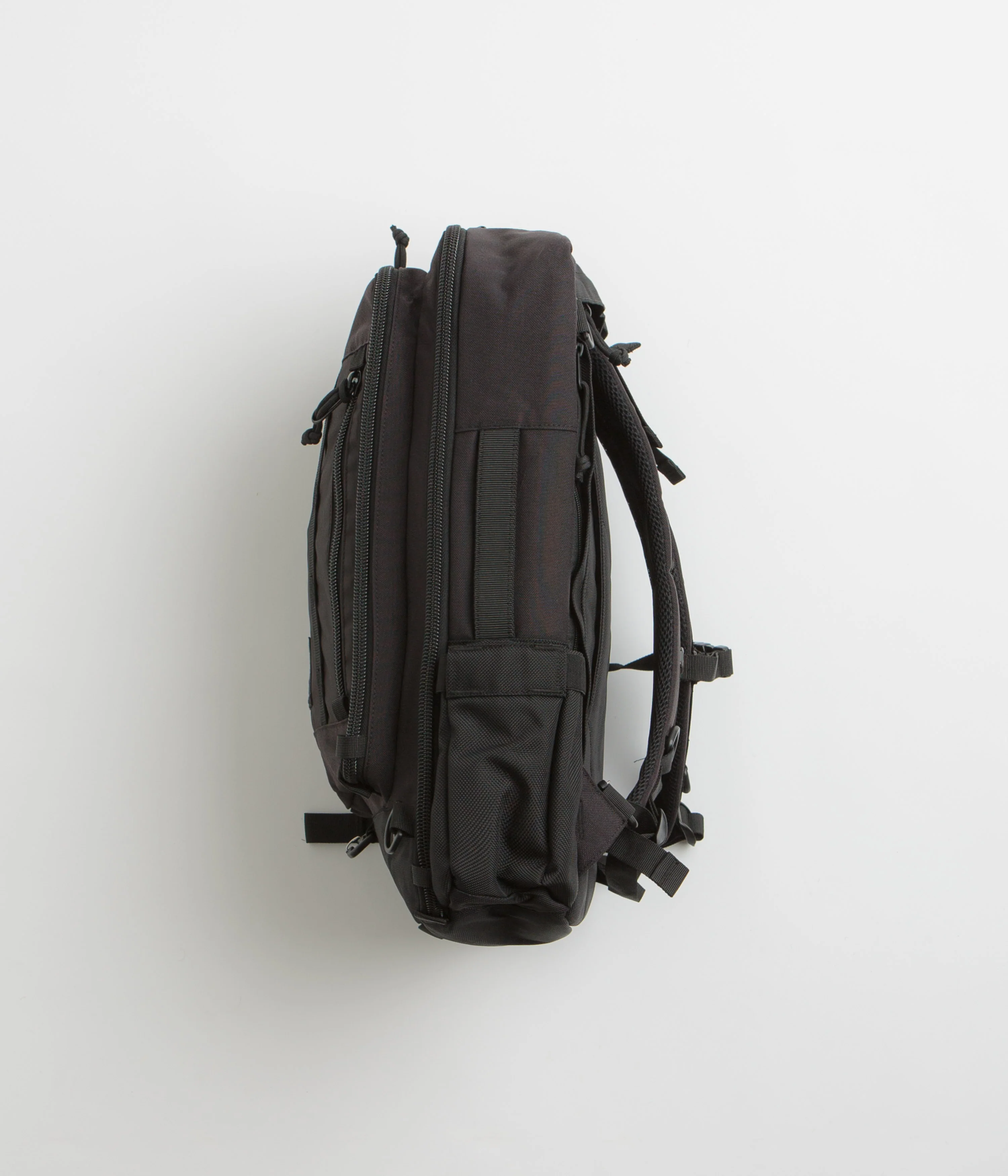 Topo Designs Global 30L Travel Bag - Black / Black - Image 3