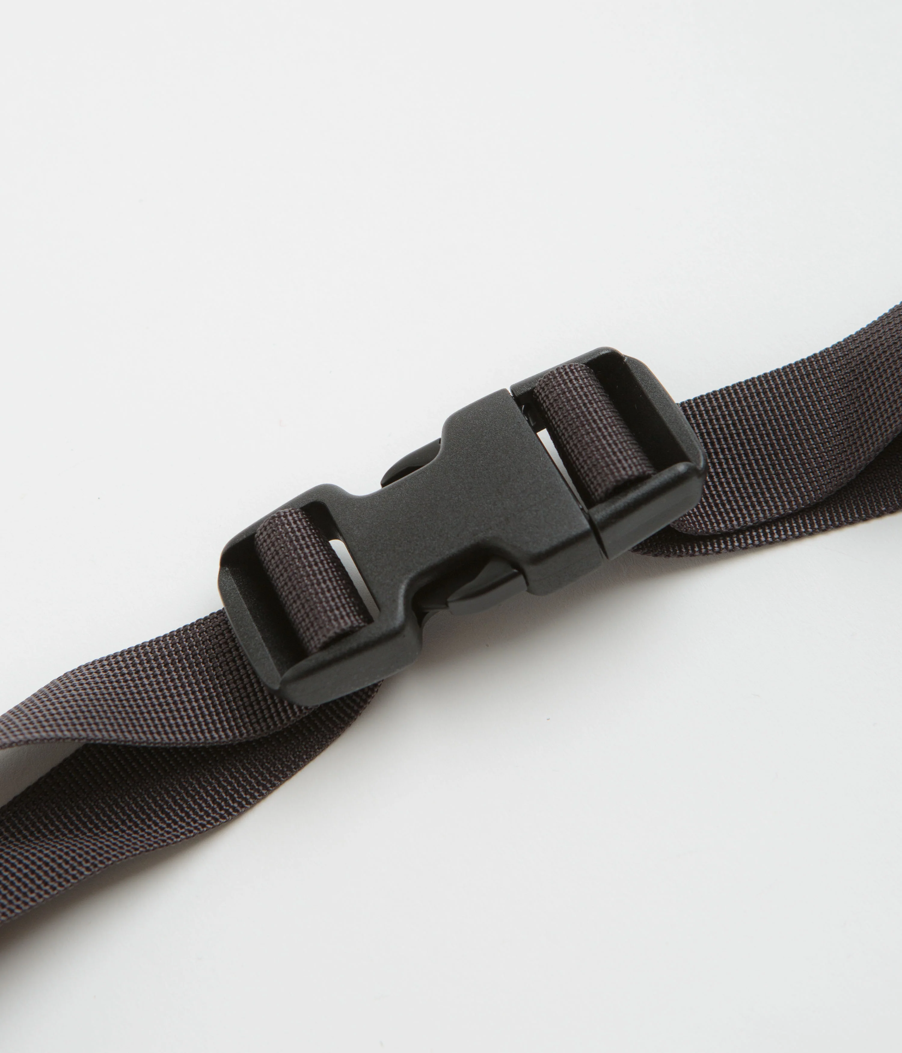 Topo Designs Mountain Waist Pack - Black / Neutral - Image 4