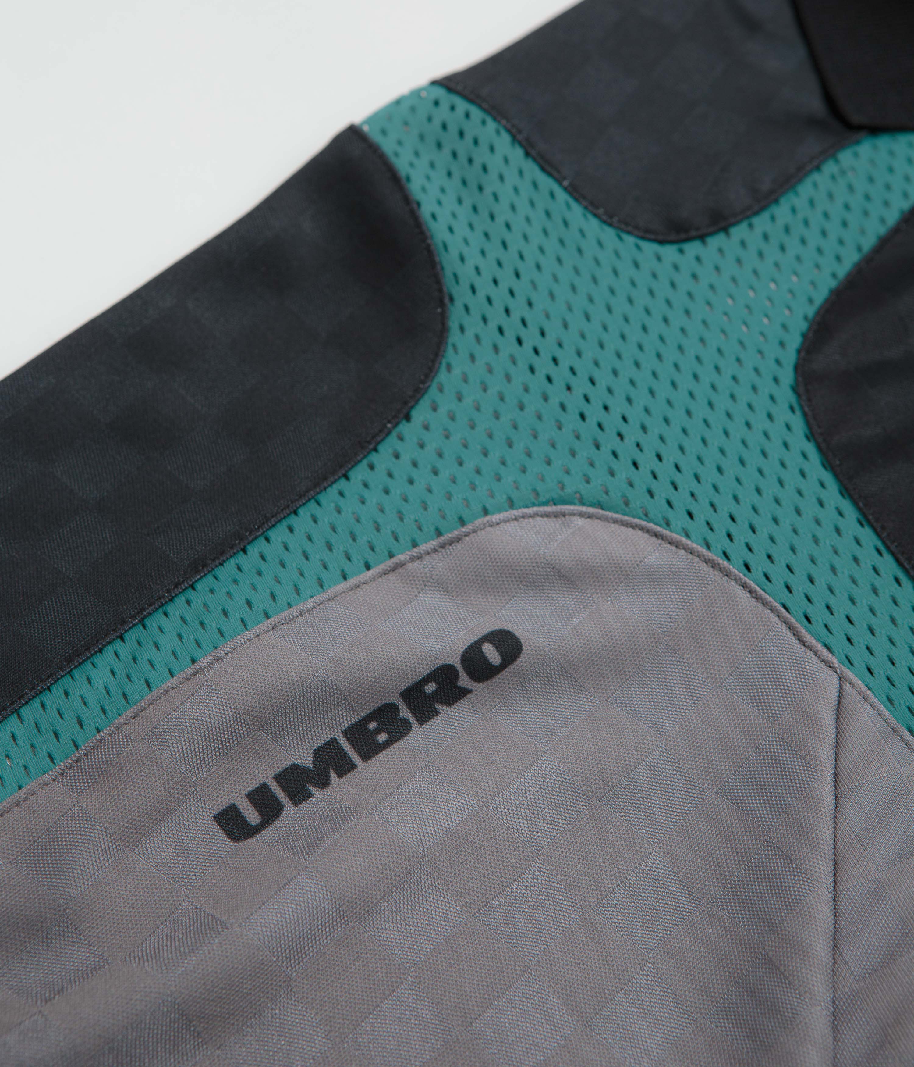 Umbro Classic England Polo Jersey - Black - Image 5
