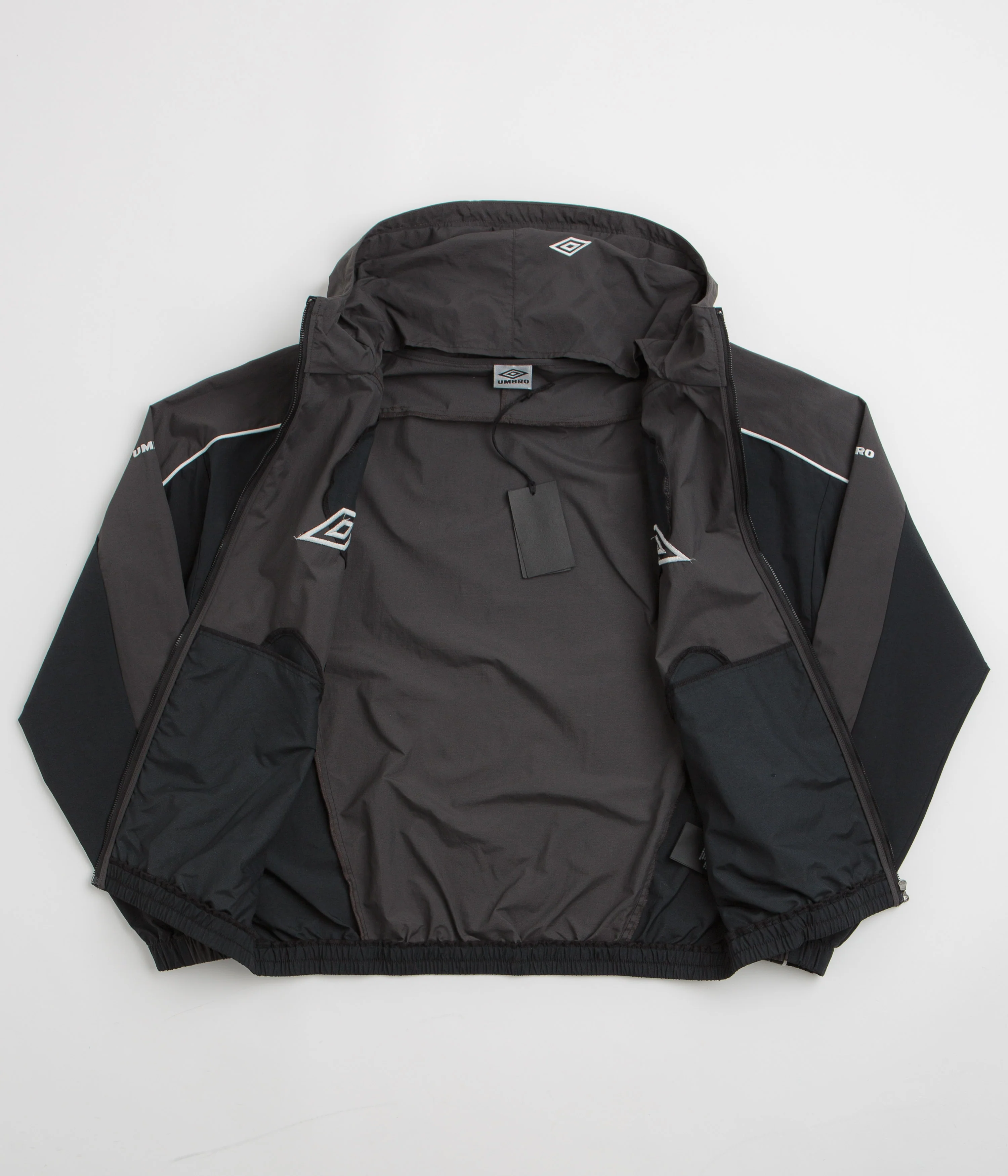 Umbro Guarding Masked Tracksuit Jacket - Black Charcoal - Image 2