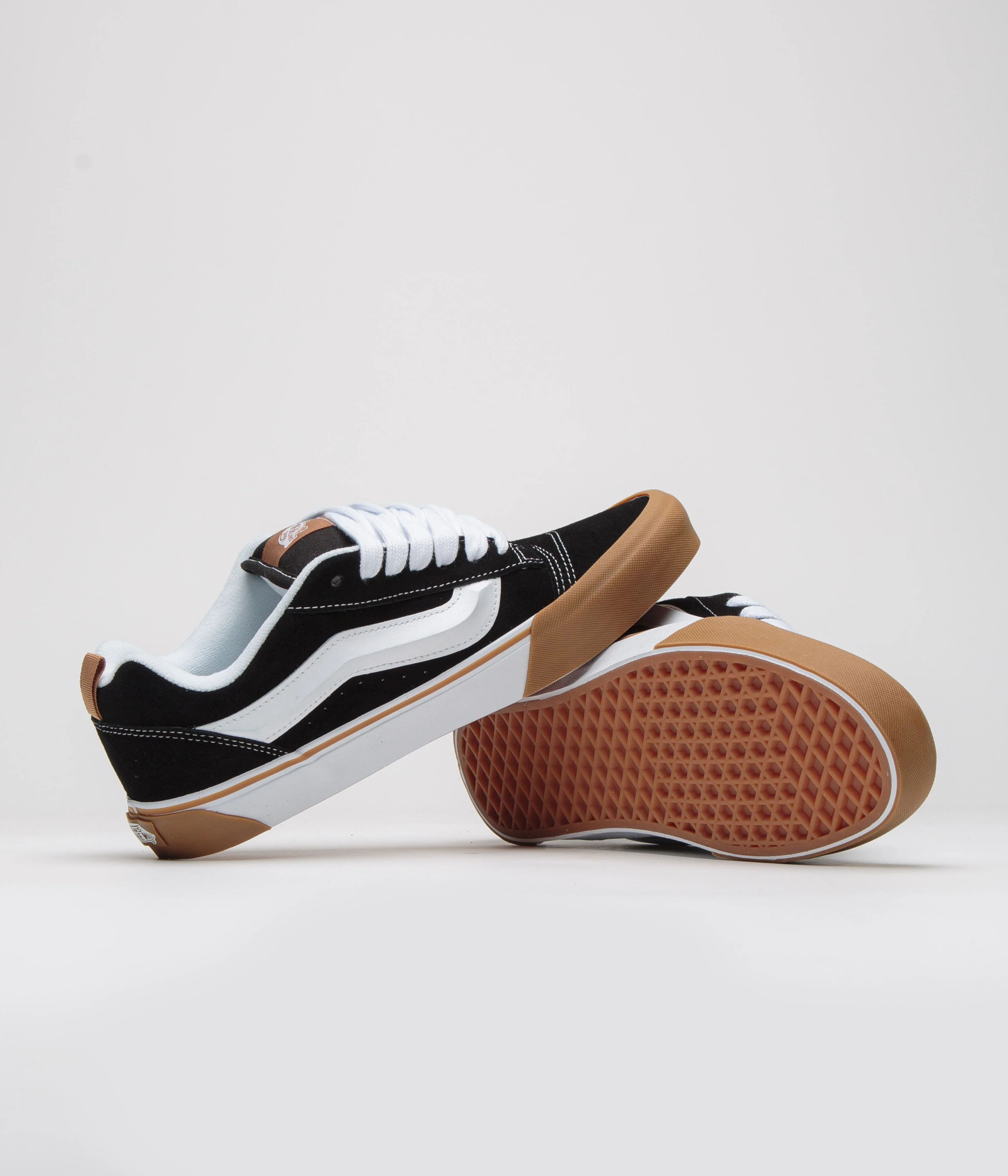 Vans Knu Skool Shoes - Gum Bumper Black - Image 5
