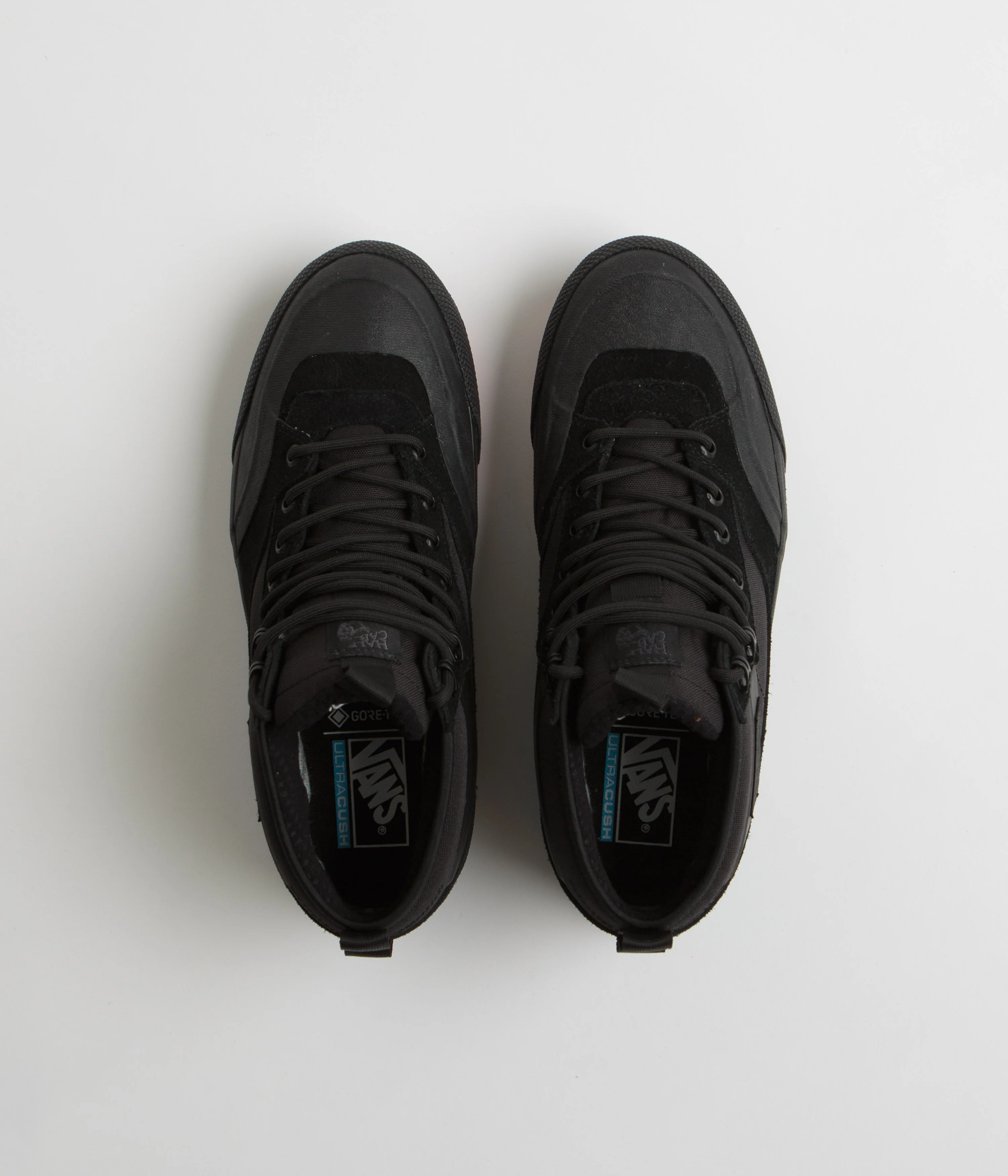 Vans MTE Half Cab Gore-Tex Shoes - Black / Black - Image 7