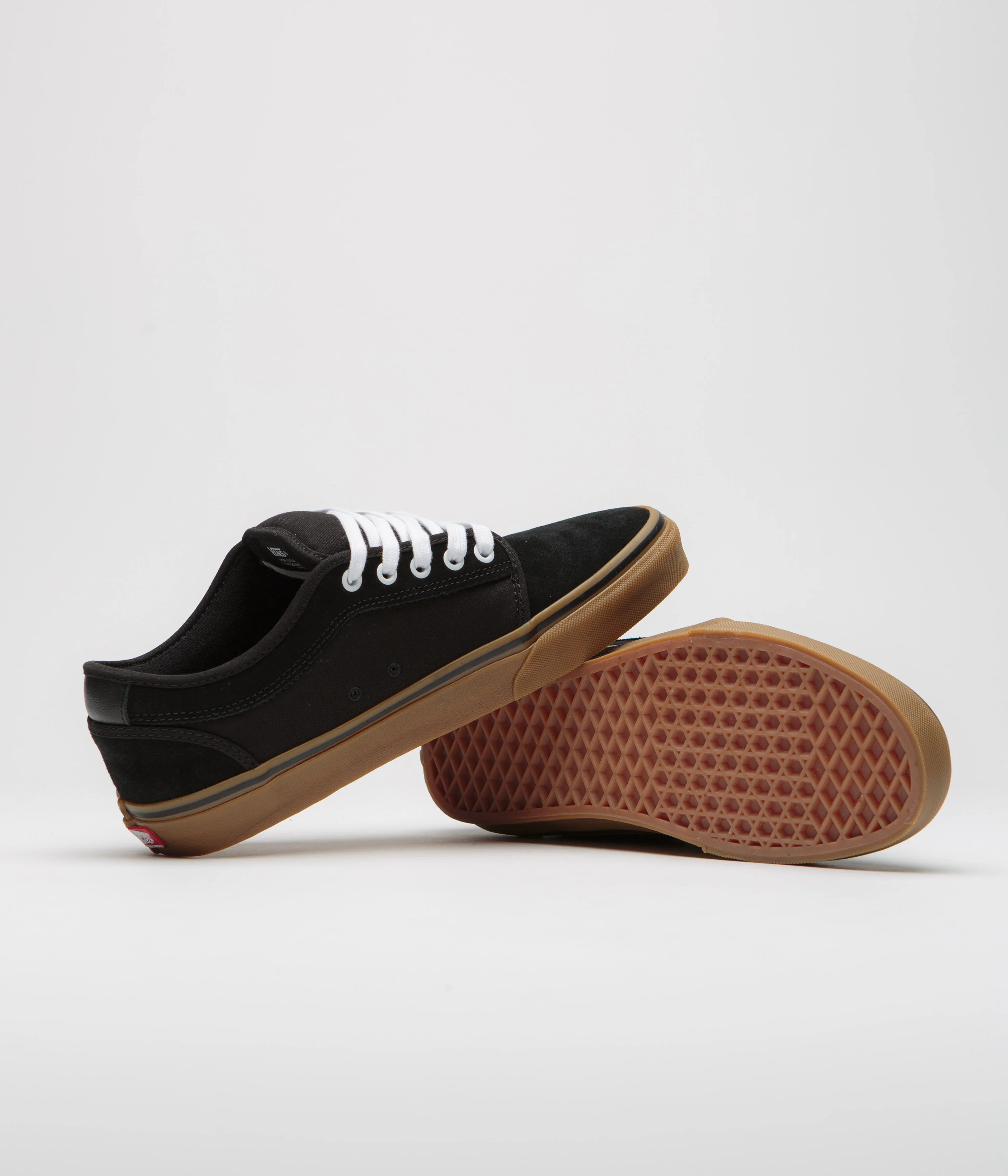 Vans Skate Chukka Low Shoes - Black / Black / Gum - Image 5