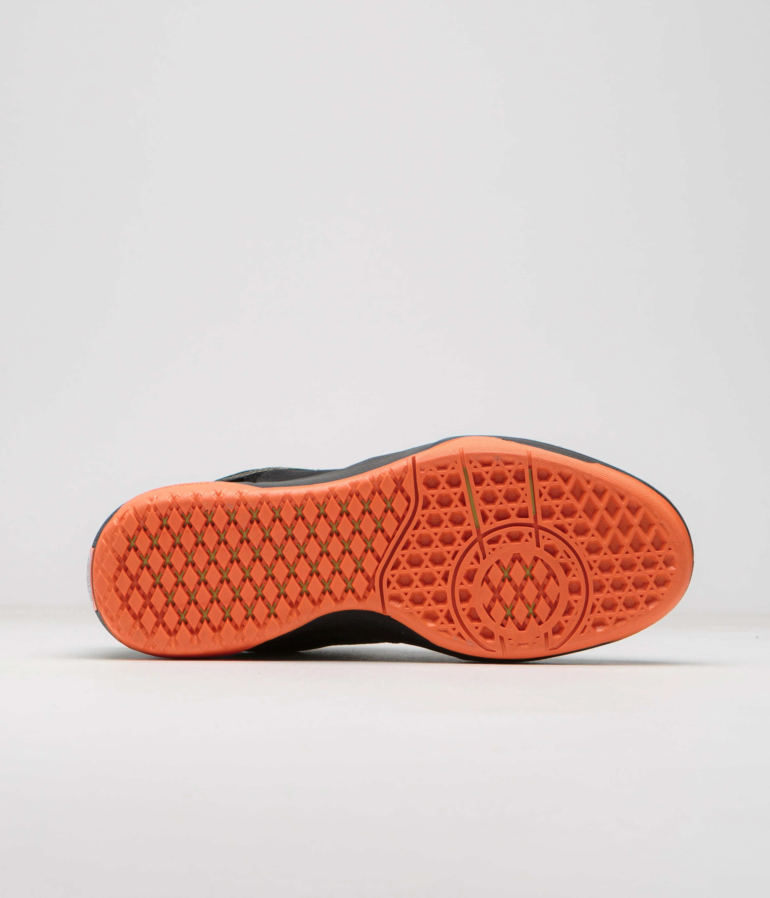 Vans x Spitfire Rowan 2 Shoes - Black / Flame - Image 6