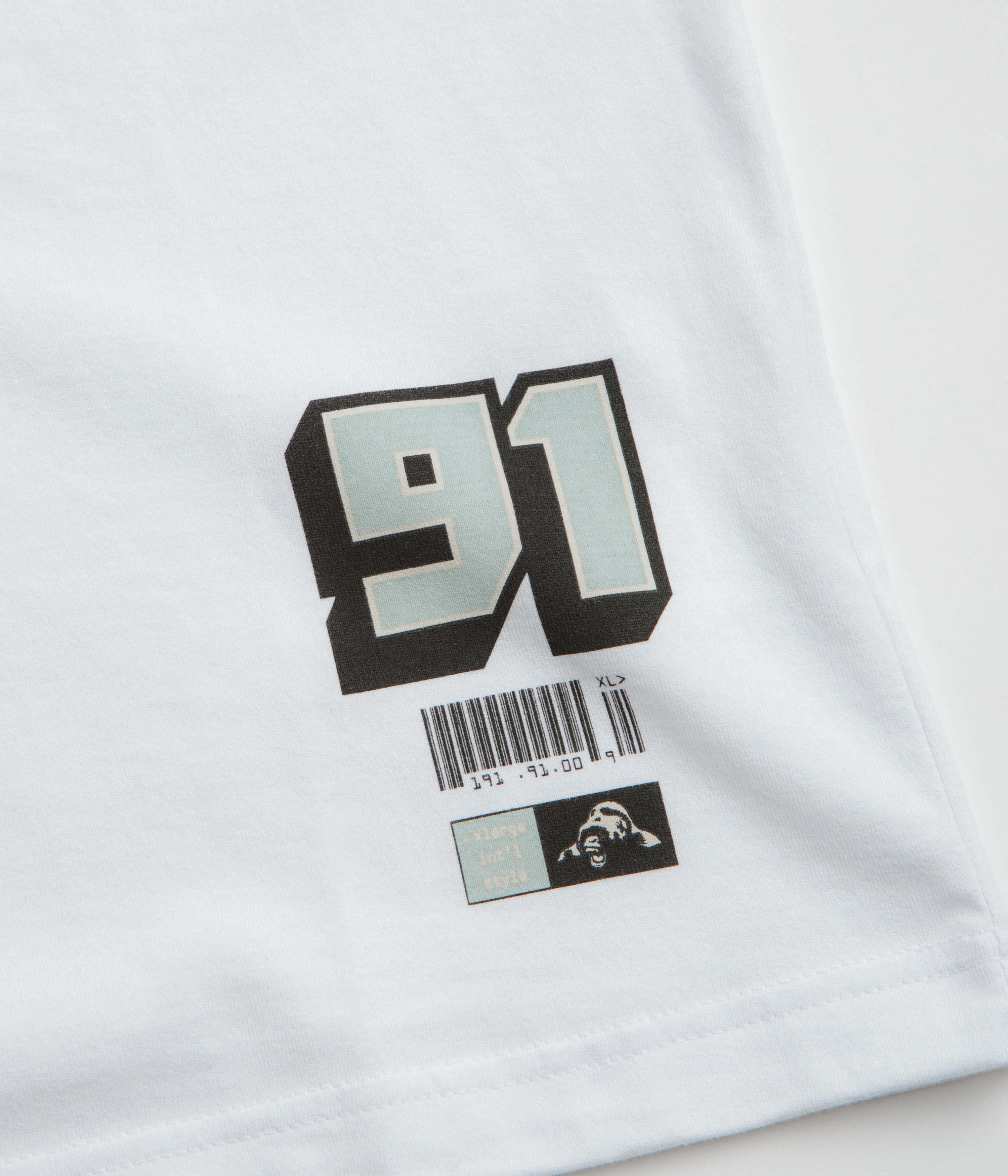 XLarge International Style T-Shirt - White - Image 4