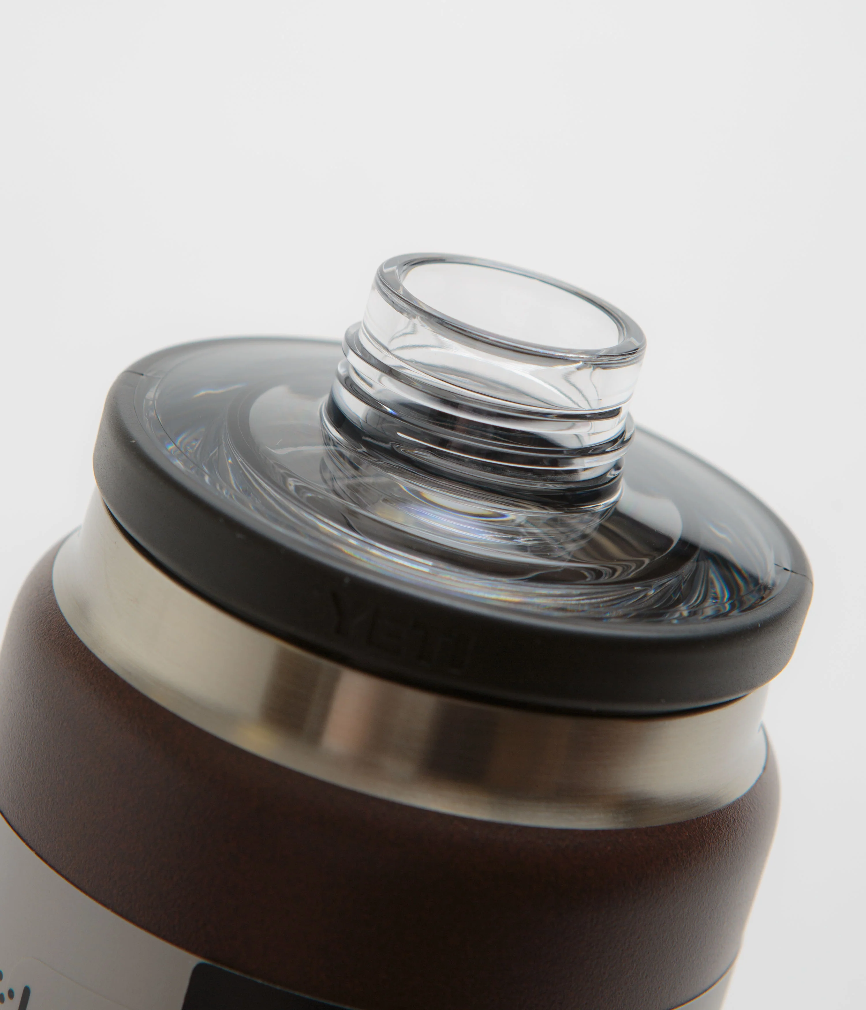 Yeti Chug Cap Rambler Bottle V2 26oz - Wetlands Brown - Image 4