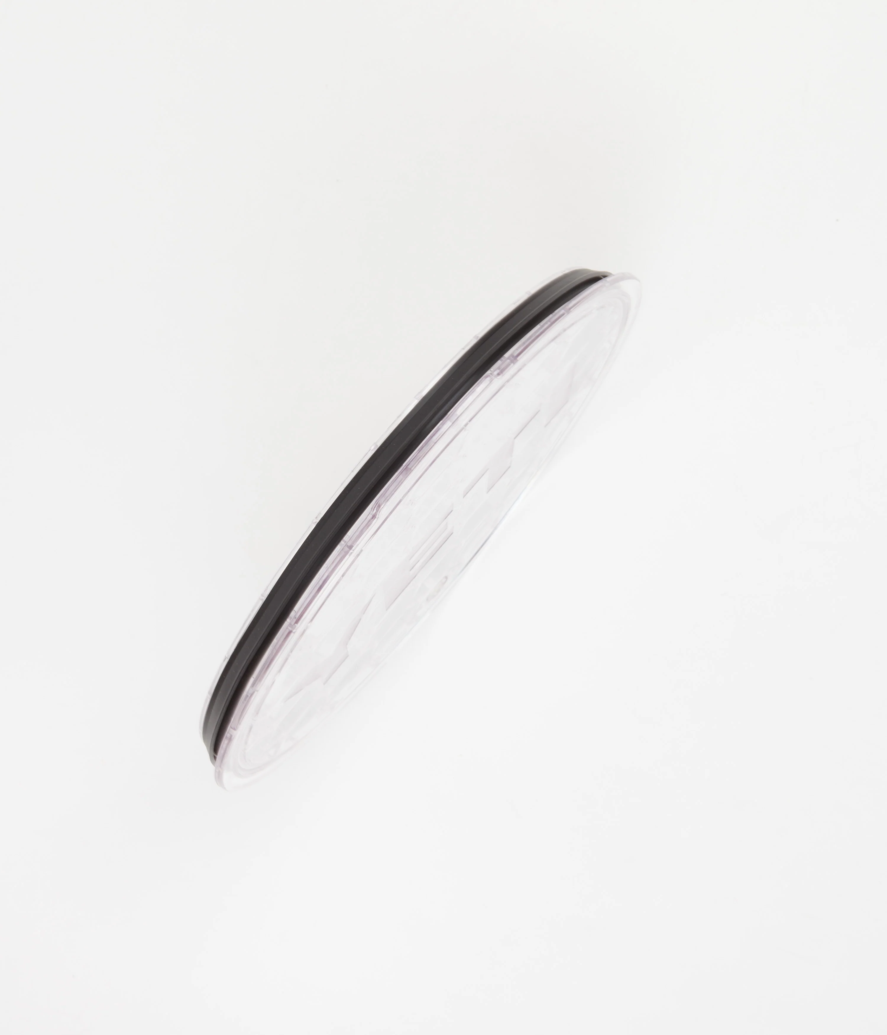 Yeti LoadOut Bucket Lid - Clear - Image 4