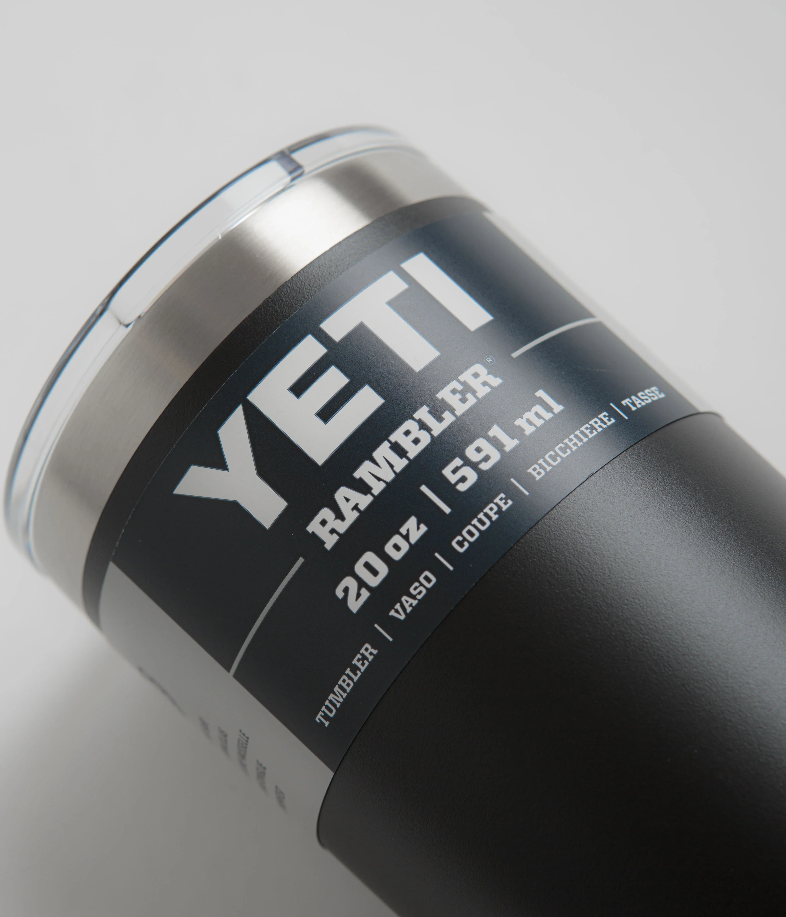 Yeti Rambler Tumbler V2 20oz - Black - Image 2