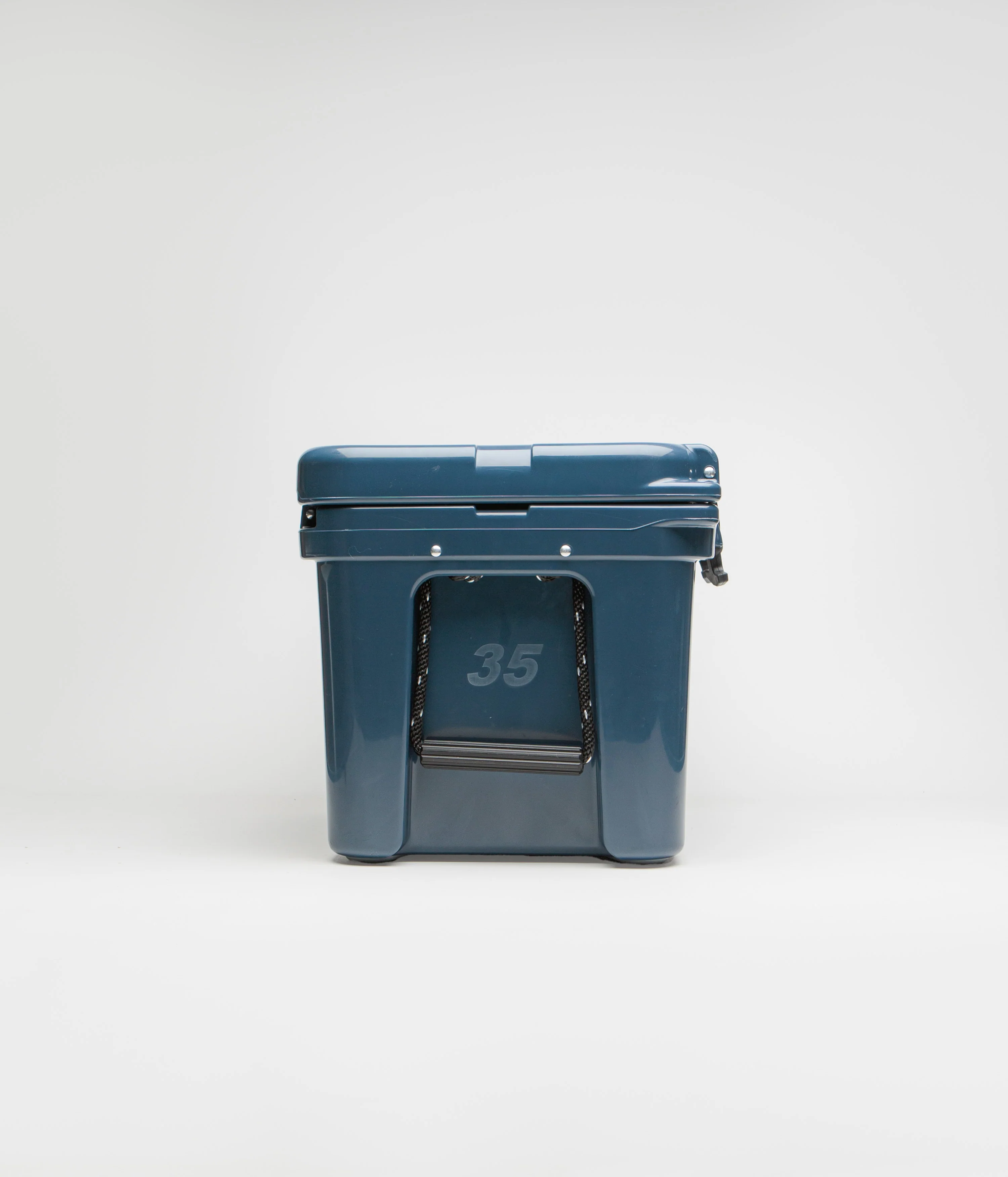 Yeti Tundra 35 Hard Cooler - Navy - Image 2